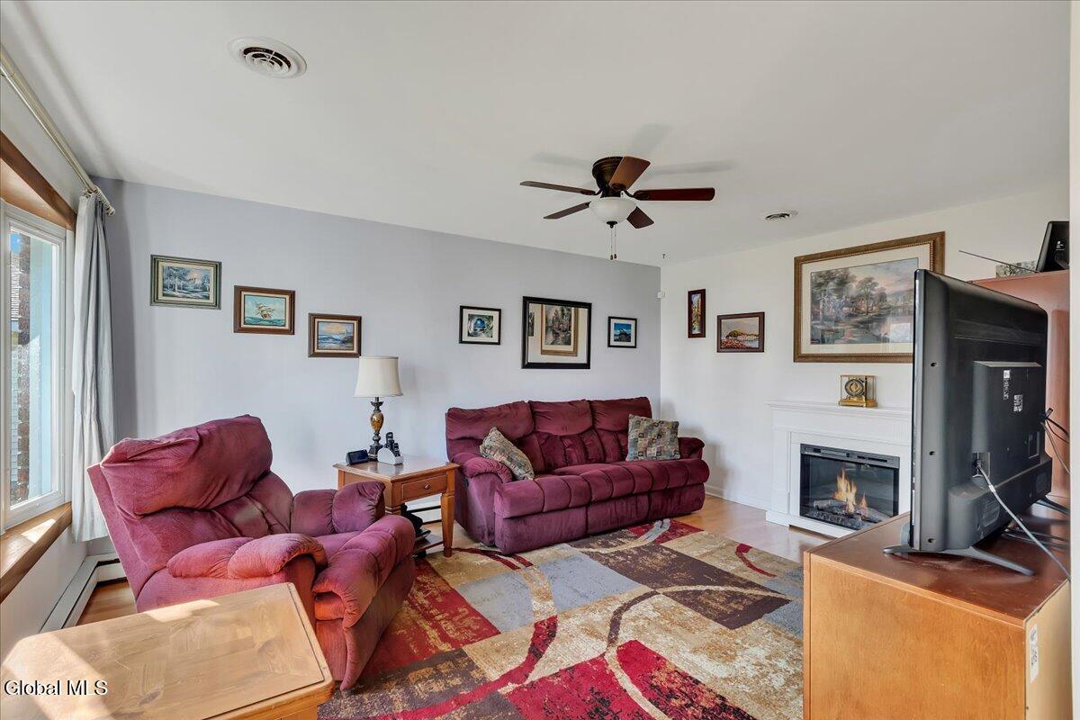 #2 photo, 22 Maxwell Street, Albany , NY 12208