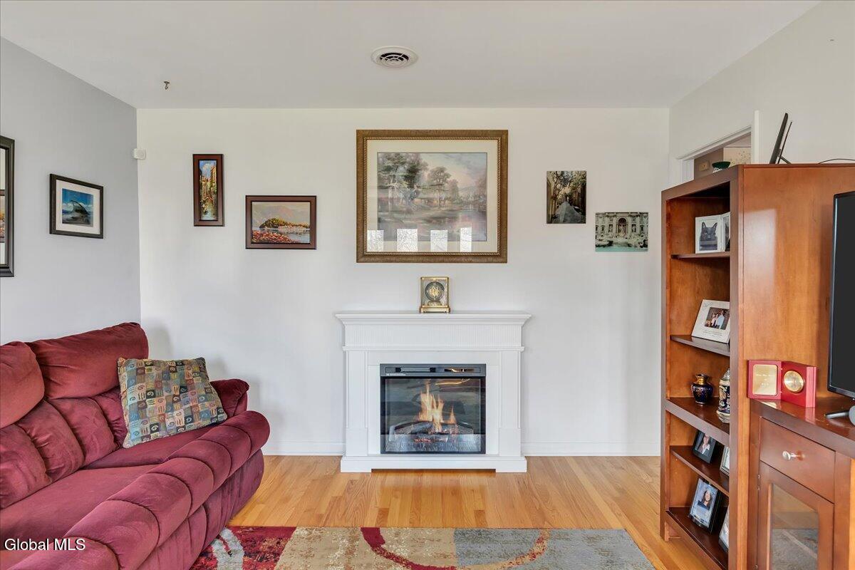 #3 photo, 22 Maxwell Street, Albany , NY 12208