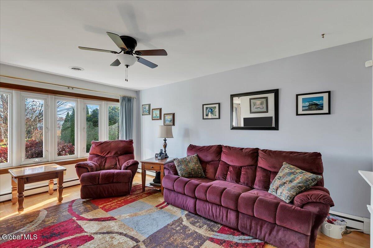 #4 photo, 22 Maxwell Street, Albany , NY 12208