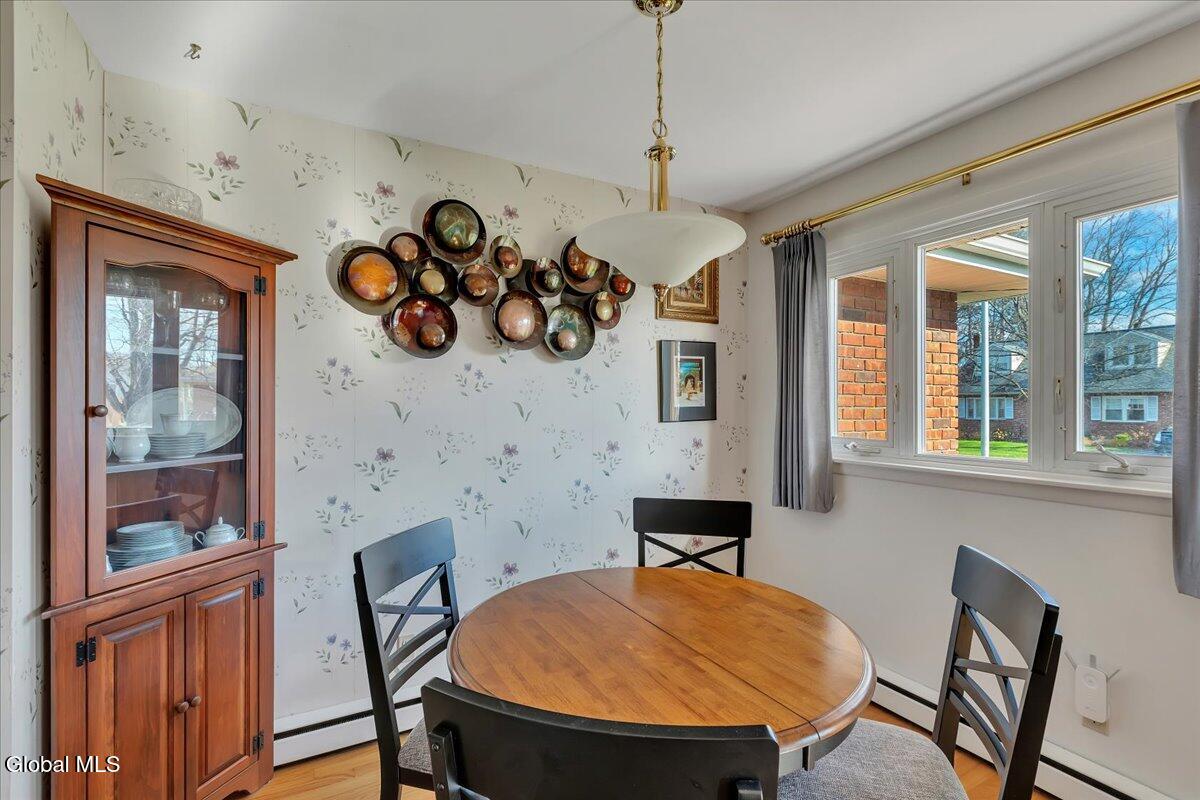 #8 photo, 22 Maxwell Street, Albany , NY 12208