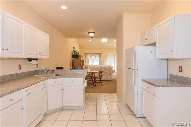 #4 photo, 6 Oyster Cove Lane, Blue Point , NY 11715