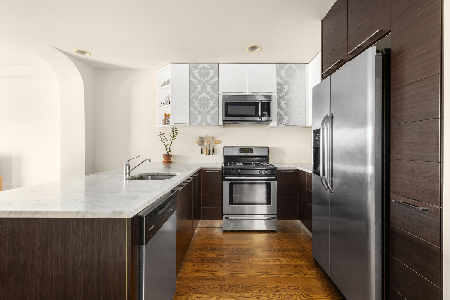 #4 photo, 69-14 41ST Avenue, Woodside , NY 11377