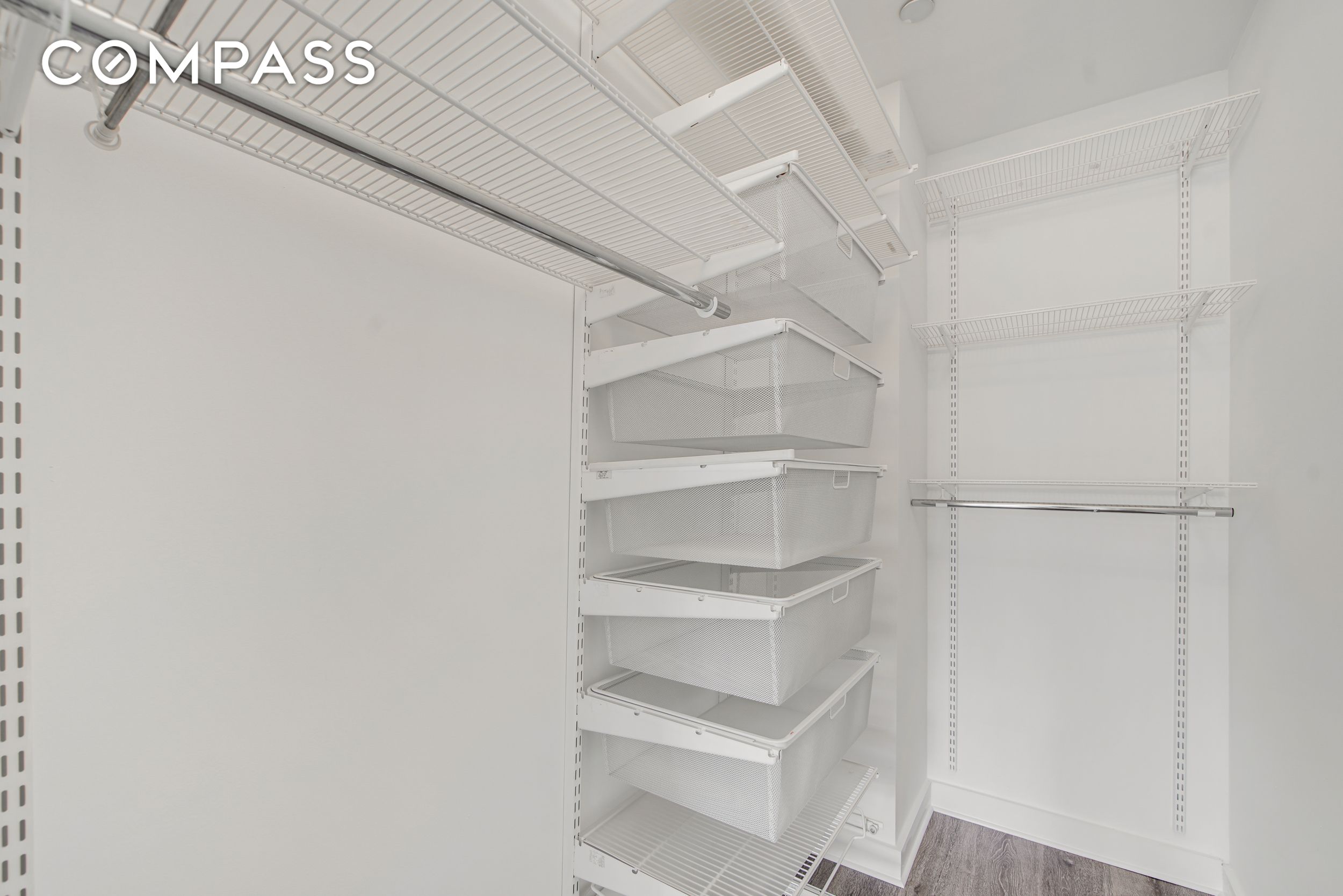 #9 photo, 516 W 47th Street, Hell's Kitchen , NY 10036