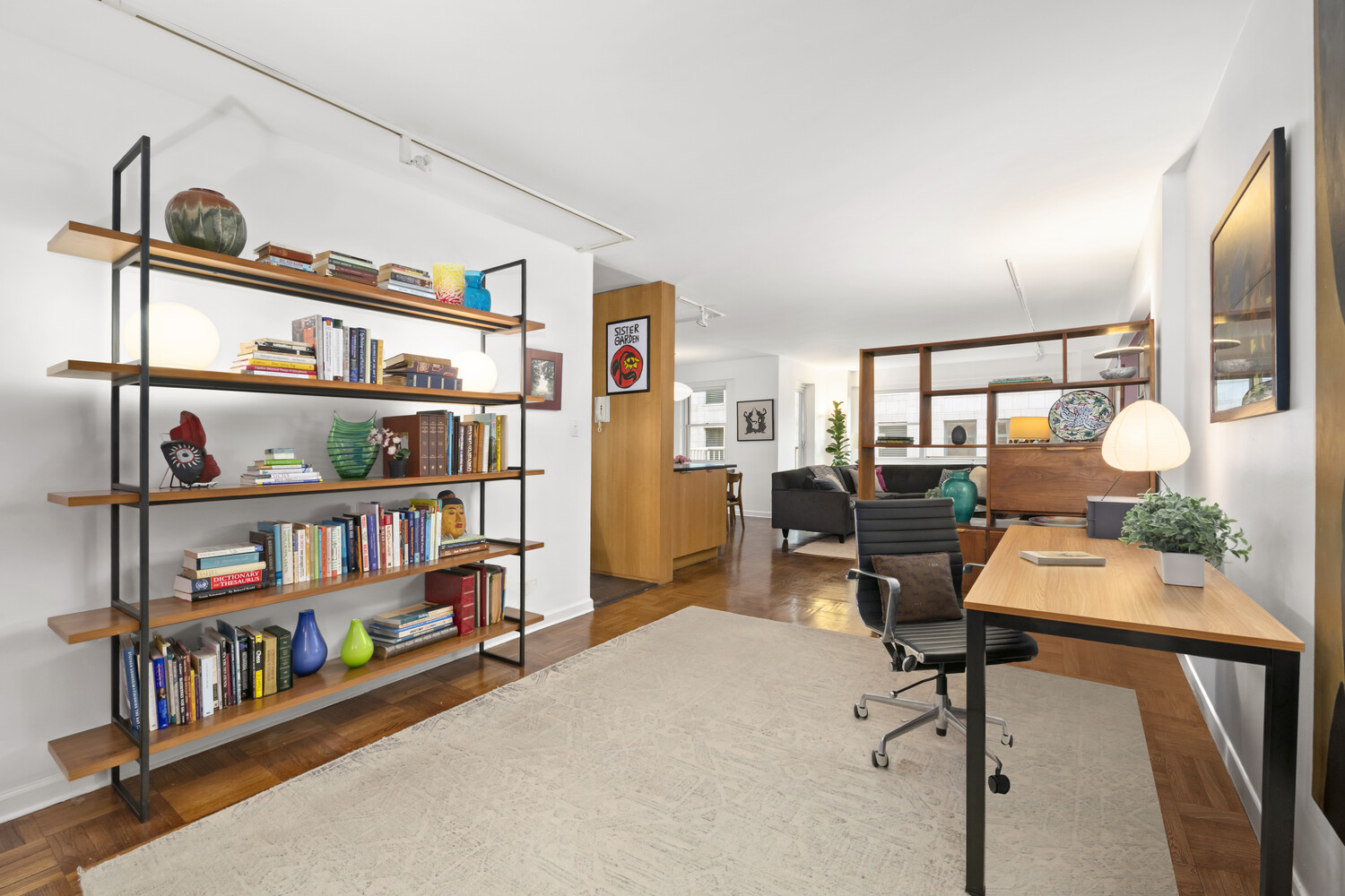 #7 photo, 70 E 10TH Street, Greenwich Village , NY 10003