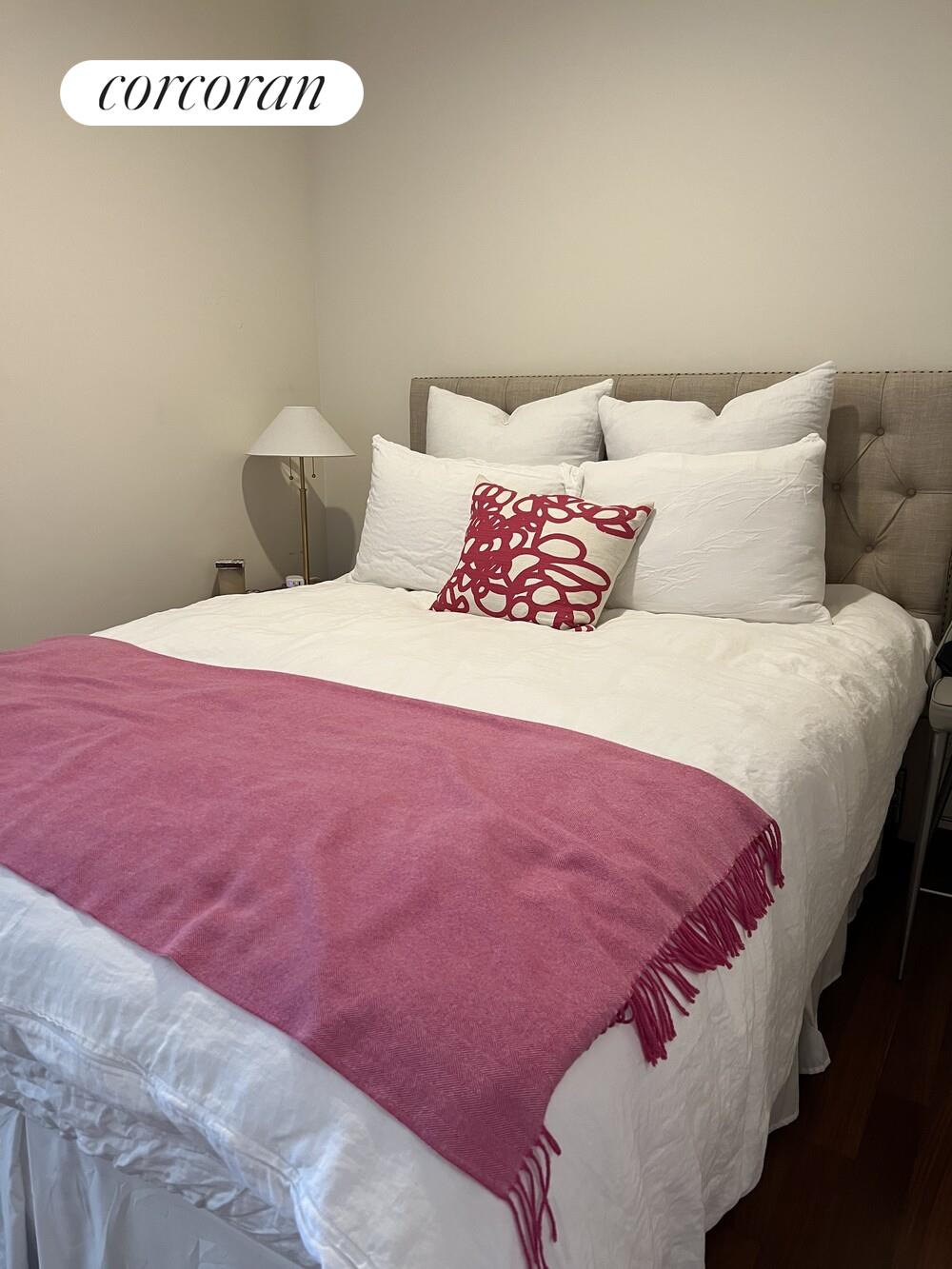 #8 photo, New York City, Lenox Hill , NY 10065