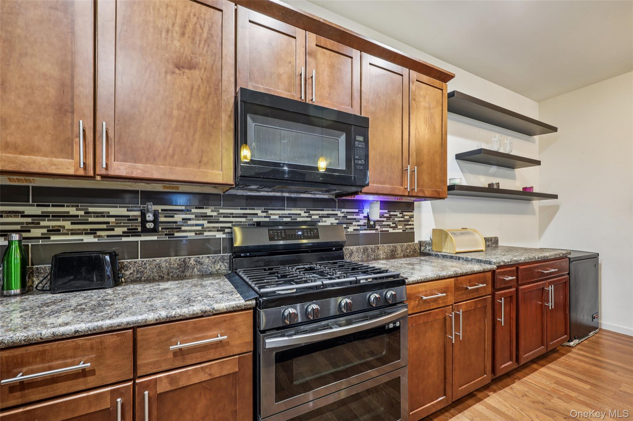 #4 photo, 22 Rosecrest Court, Middletown , NY 10940