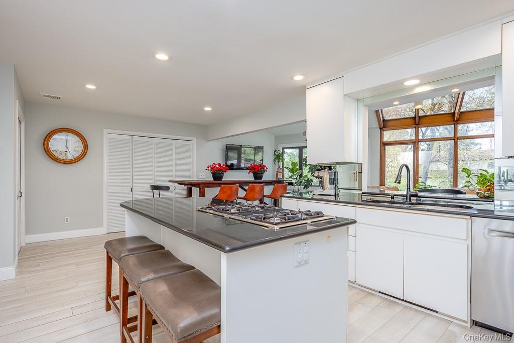 #10 photo, 16 Lady Godiva Way, New City , NY 10956