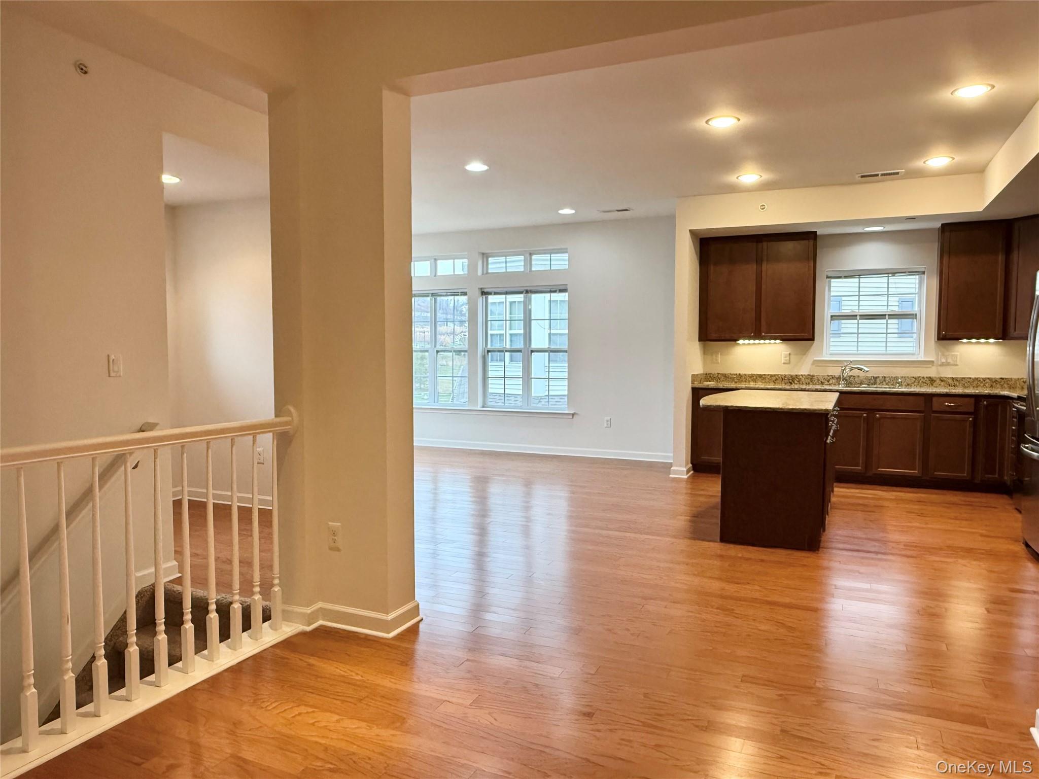 #10 photo, 808 Egrets Landing, Carmel , NY 10512