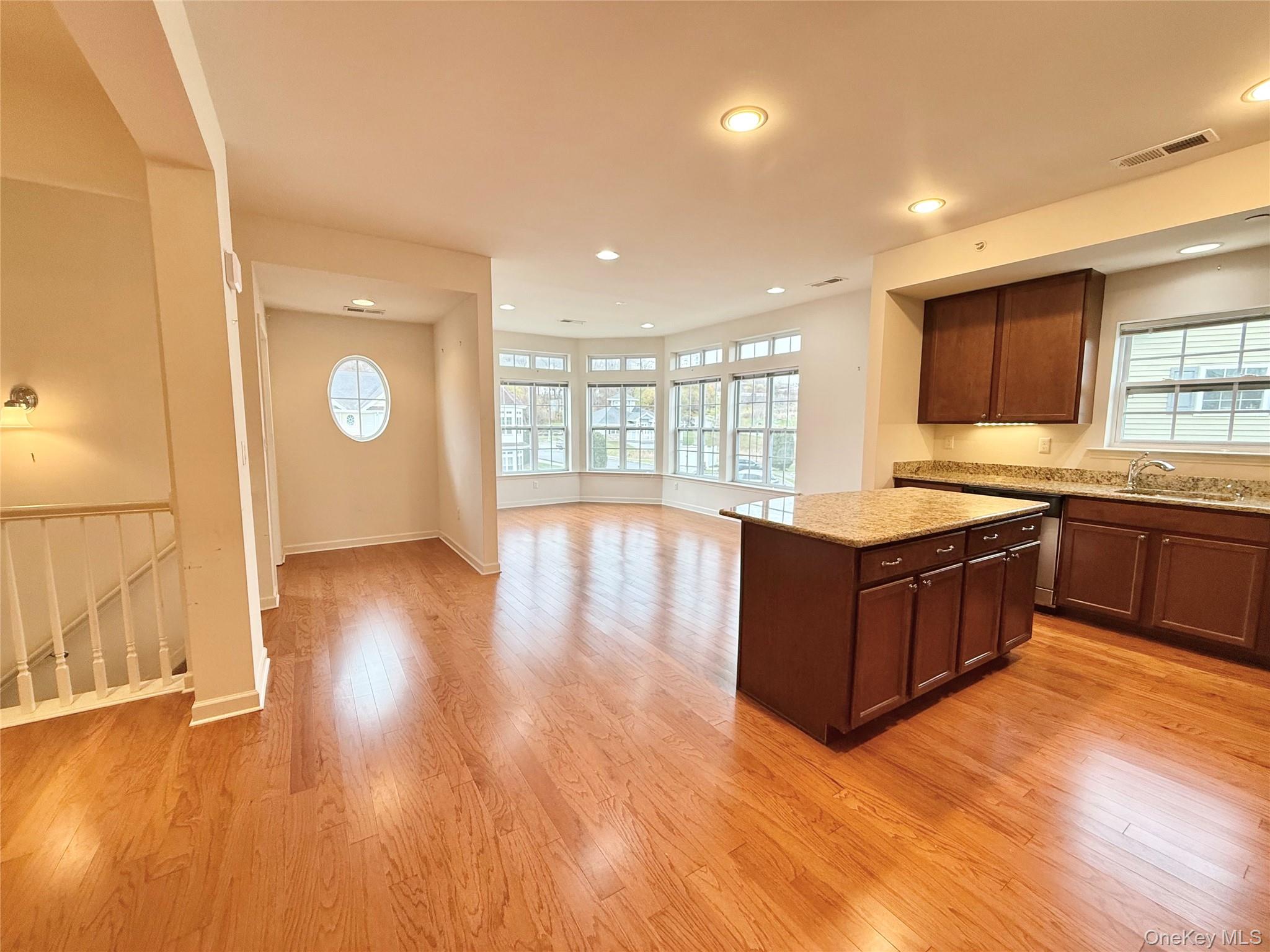 #4 photo, 808 Egrets Landing, Carmel , NY 10512