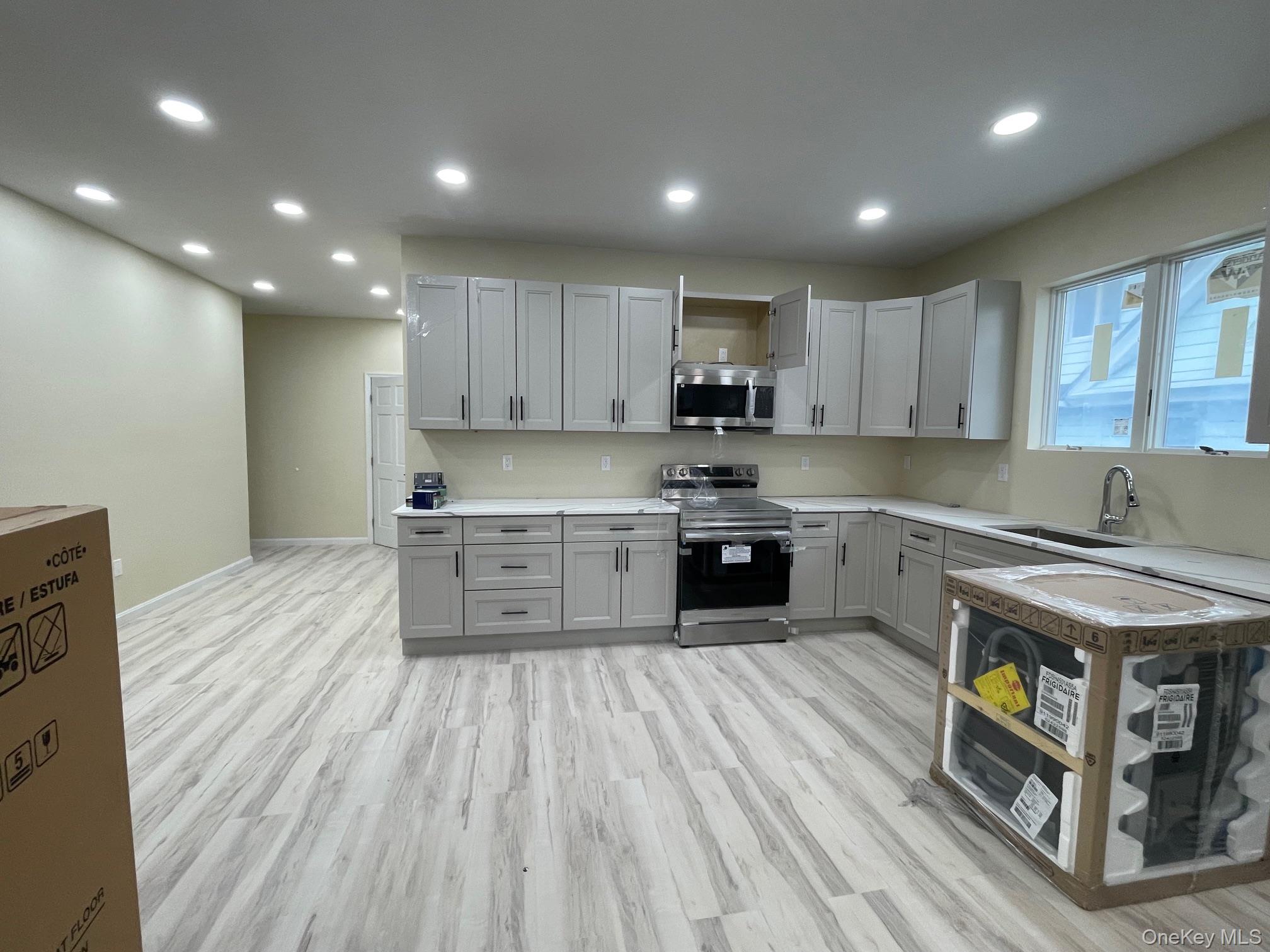 #6 photo, 136 PARK Avenue, Mount Vernon , NY 10550