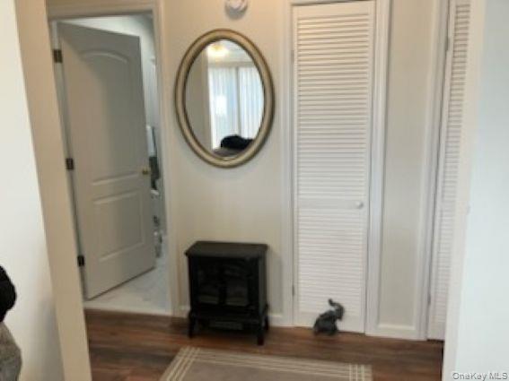 #10 photo, 1661 Old Country Road, Riverhead , NY 11901