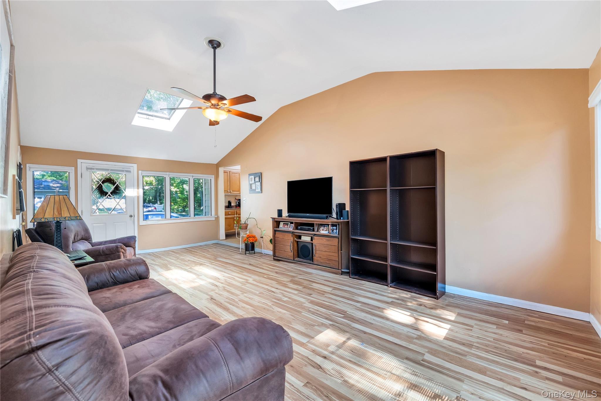 #12 photo, 86 Seawanhaka Avenue, Lake Grove , NY 11755