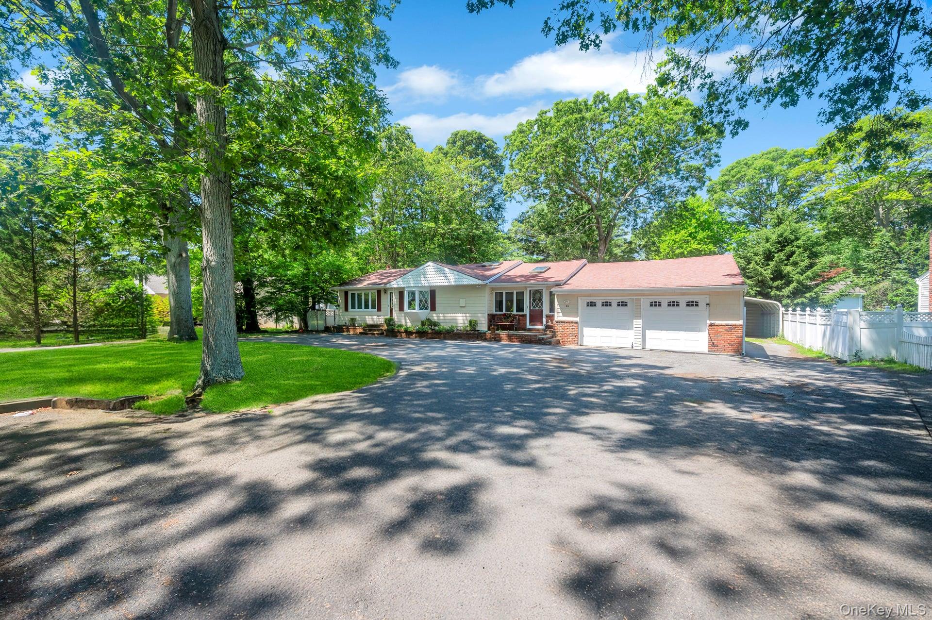 #5 photo, 86 Seawanhaka Avenue, Lake Grove , NY 11755