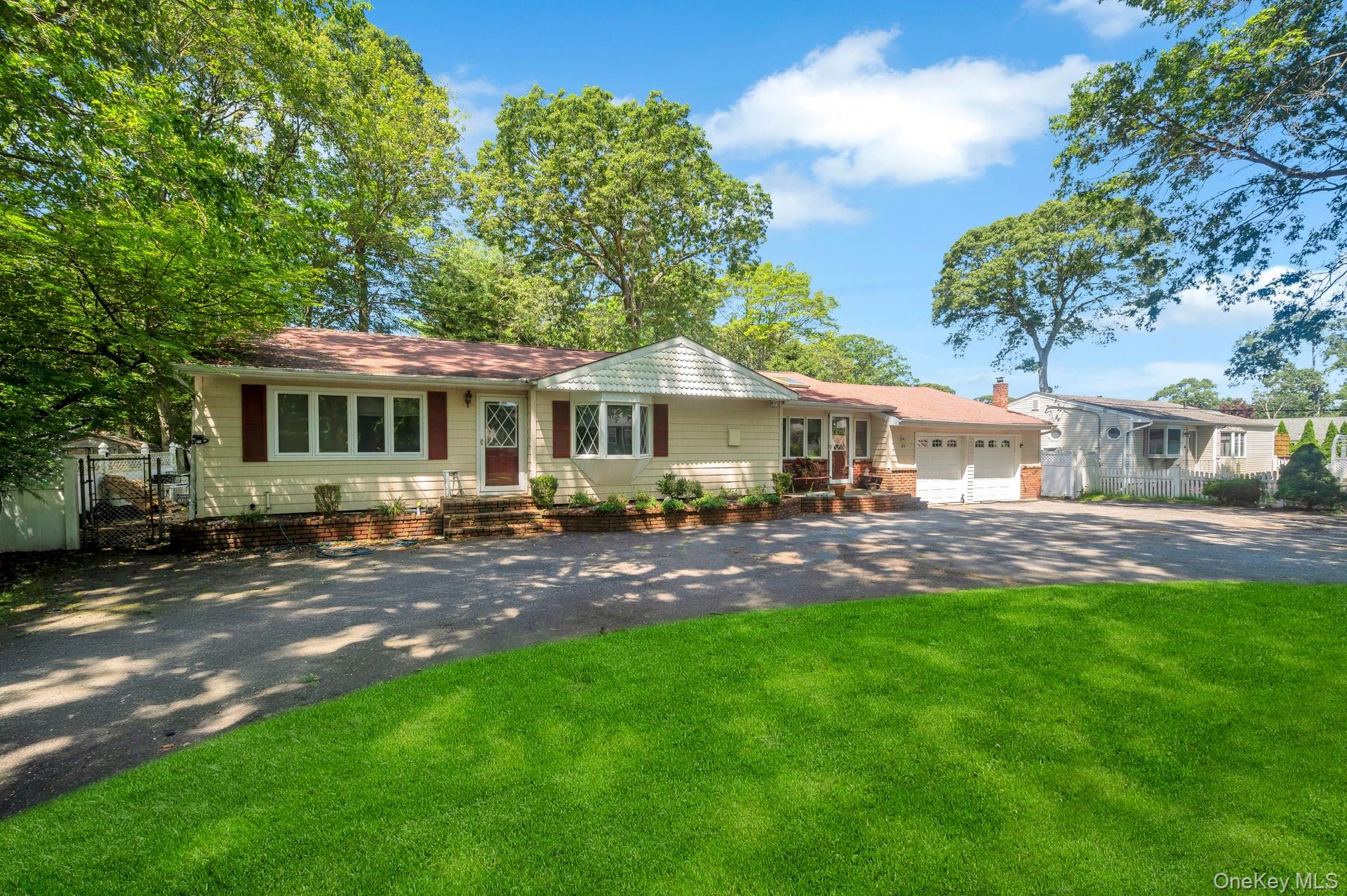 #6 photo, 86 Seawanhaka Avenue, Lake Grove , NY 11755