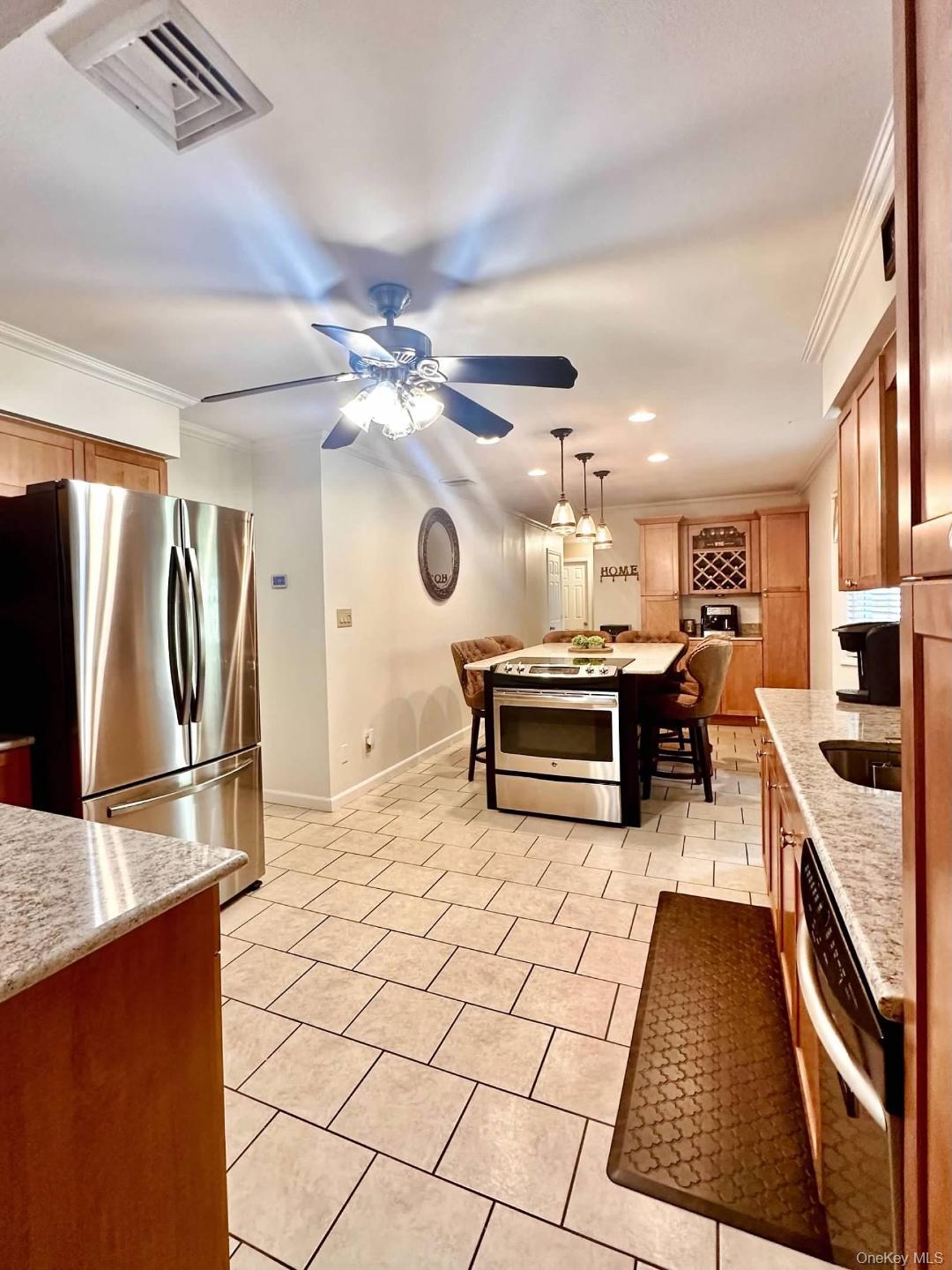 #15 photo, 142 Southaven Avenue, Medford , NY 11763