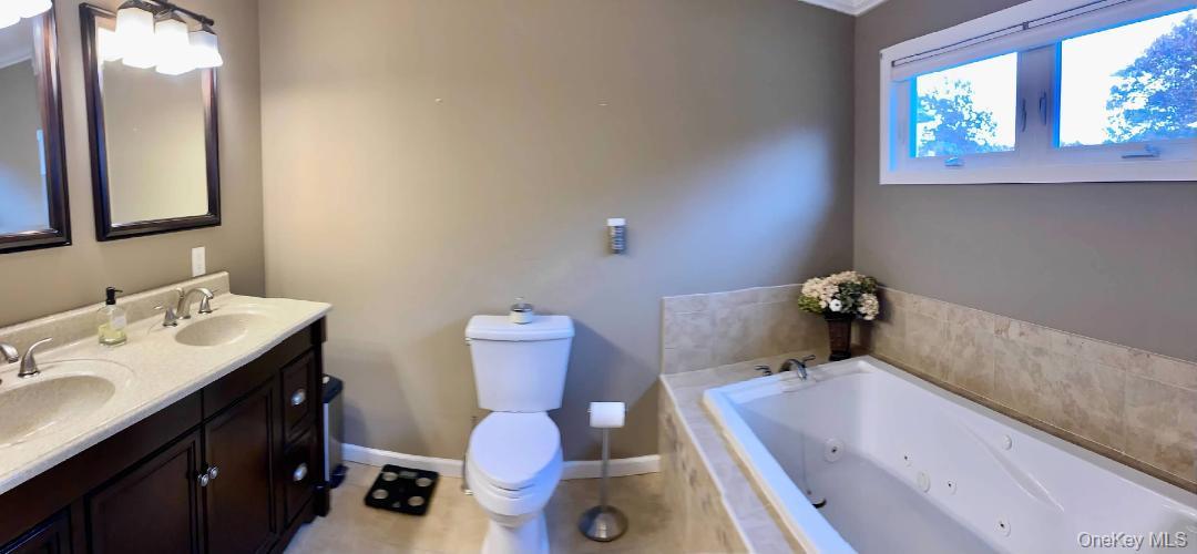 #4 photo, 142 Southaven Avenue, Medford , NY 11763