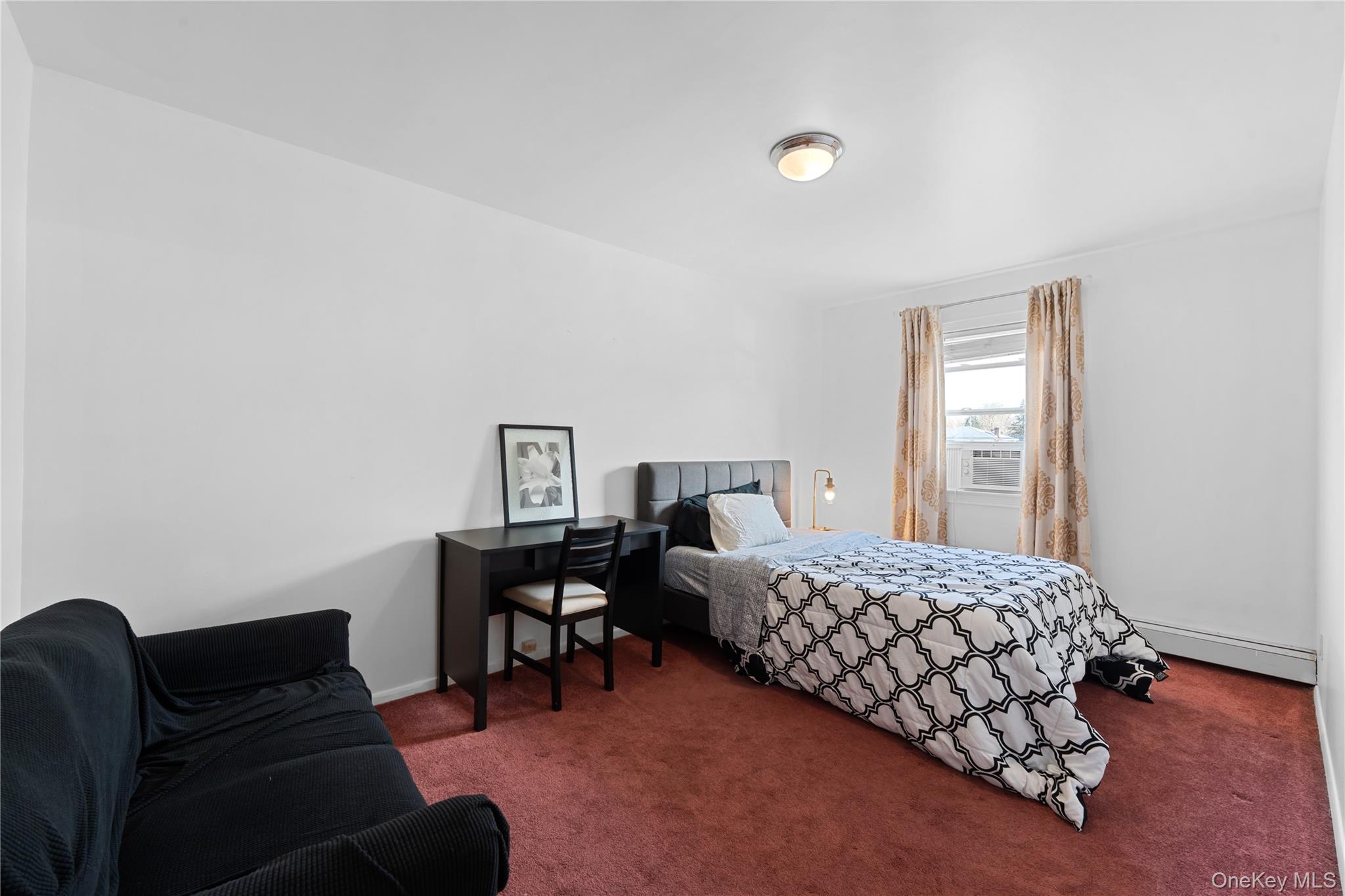 #15 photo, 46 Crown Street, Deer Park , NY 11729