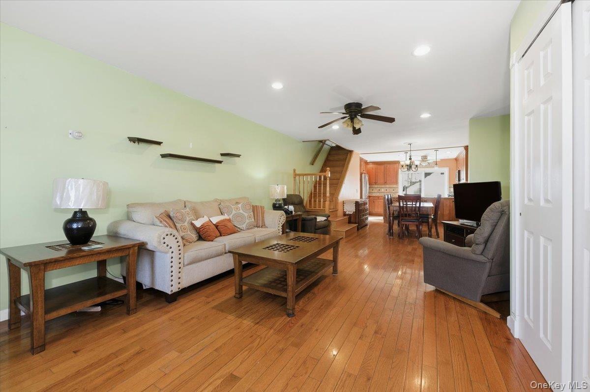 #3 photo, 20206 33rd Avenue, Bayside , NY 11361