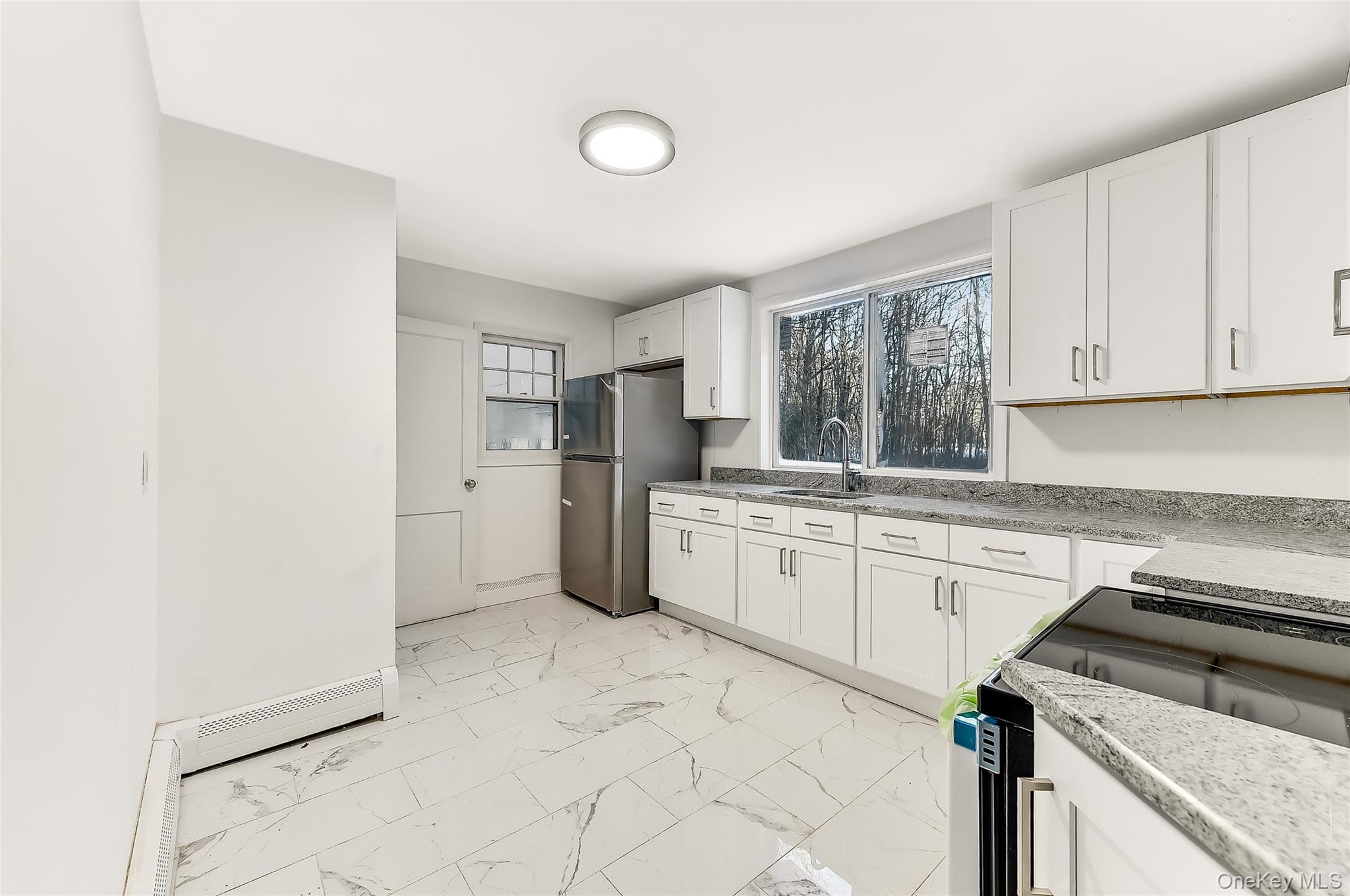 #14 photo, 1084 State Route 17K, 紐約州 Montgomery , NY 12549