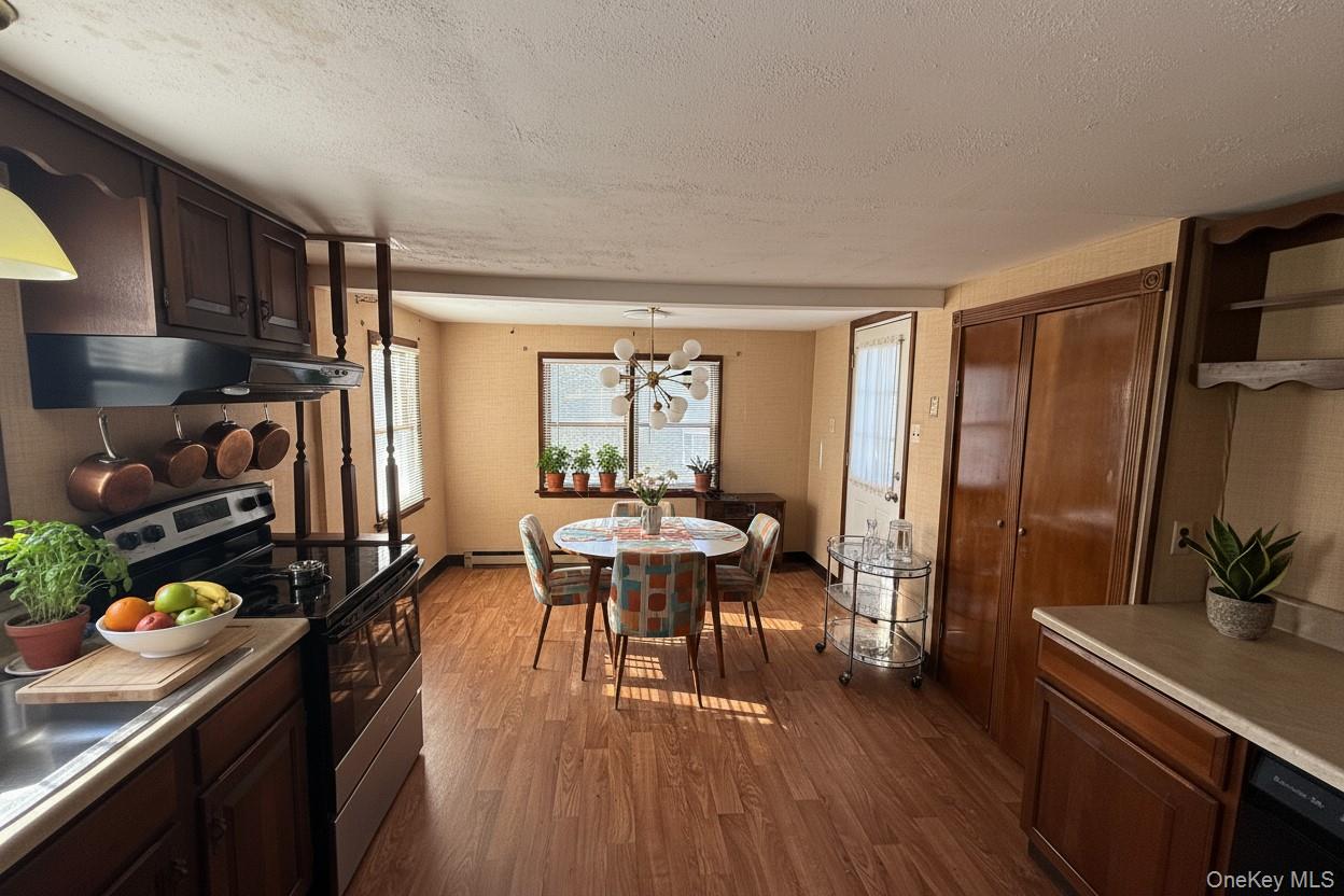 #13 photo, 647 S Drury Lane, Rock Tavern , NY 12549