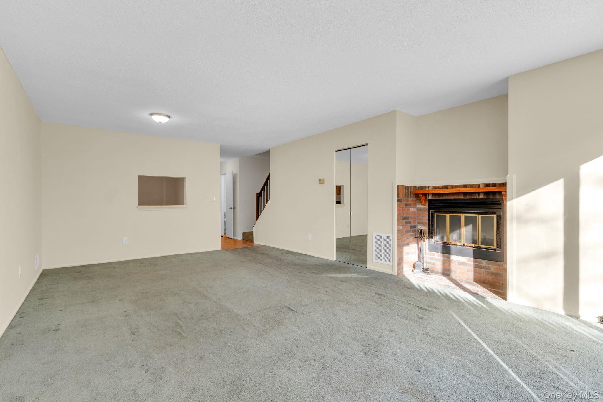 #7 photo, 1 Juniper Court, Peekskill , NY 10566