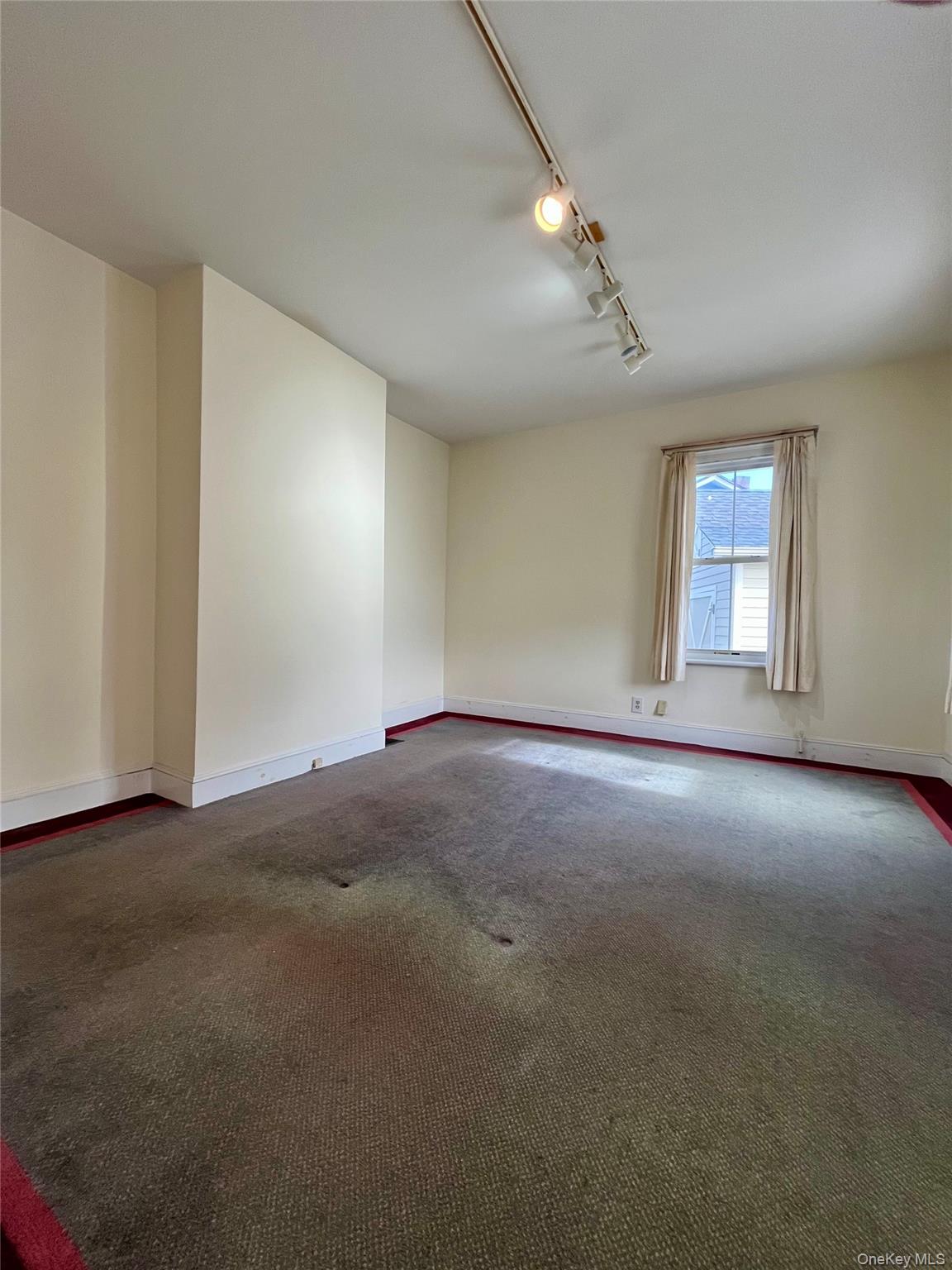 #10 photo, 47 Wickham Avenue, Middletown , NY 10940