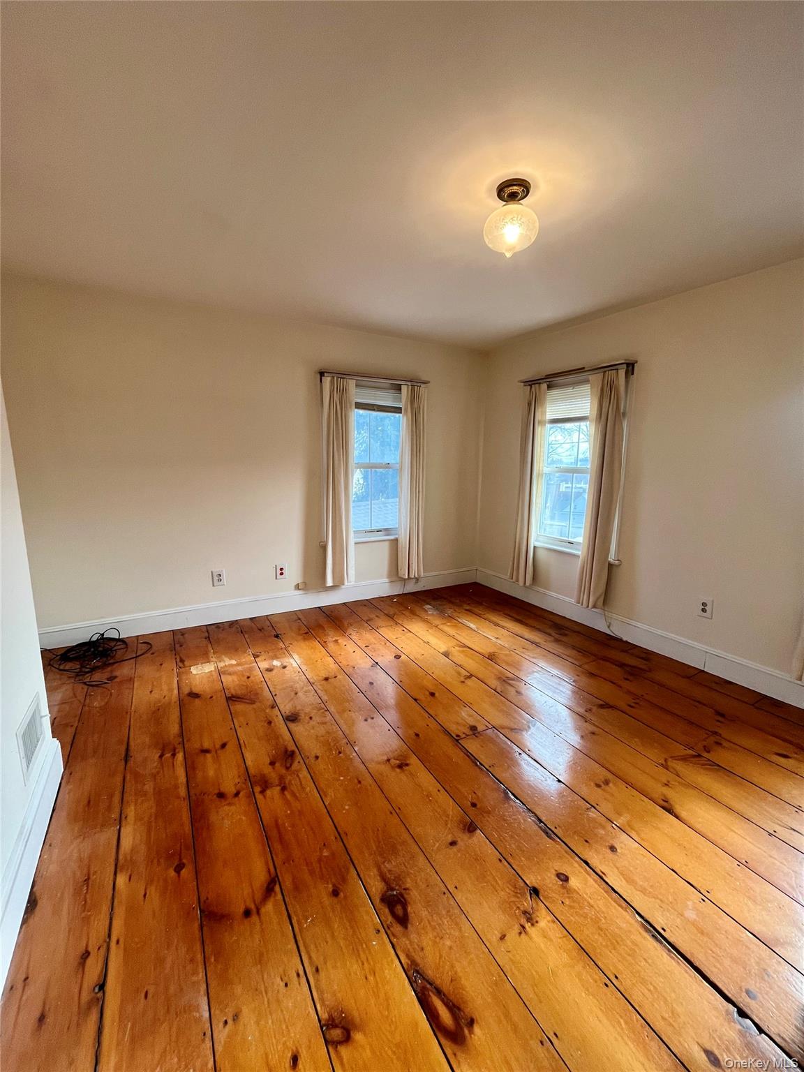 #17 photo, 47 Wickham Avenue, Middletown , NY 10940