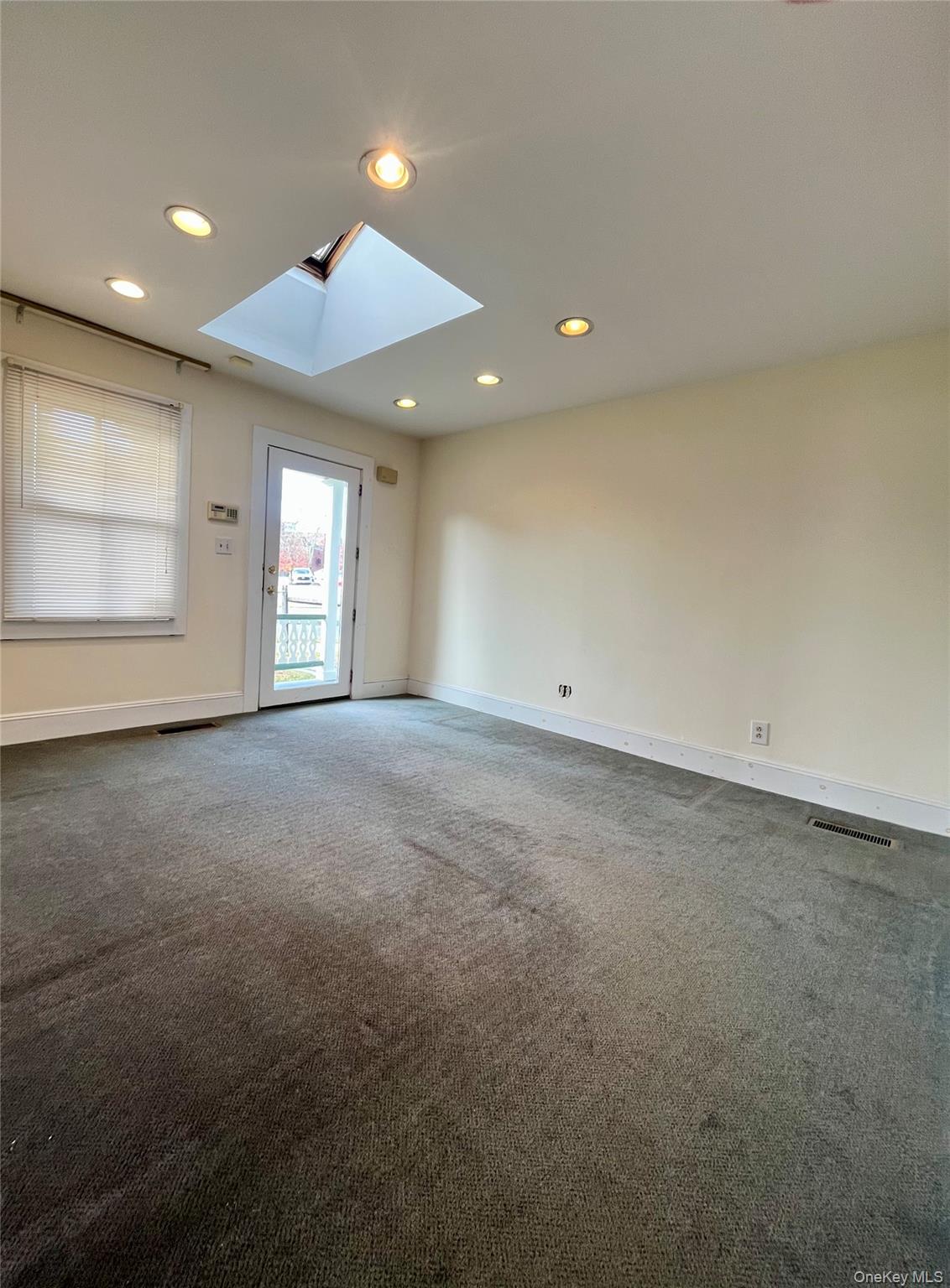 #8 photo, 47 Wickham Avenue, Middletown , NY 10940