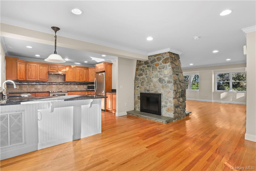 #10 photo, 33 Sycamore Road, Mahopac , NY 10541