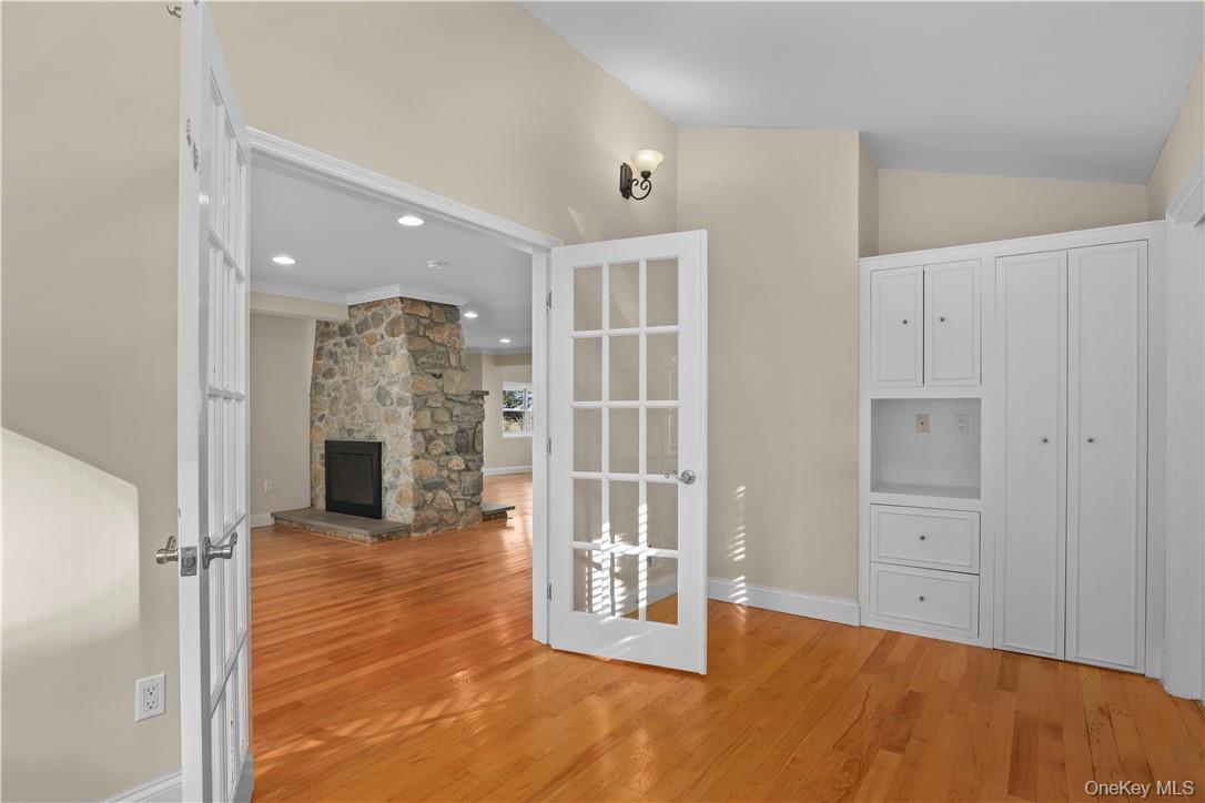 #13 photo, 33 Sycamore Road, Mahopac , NY 10541