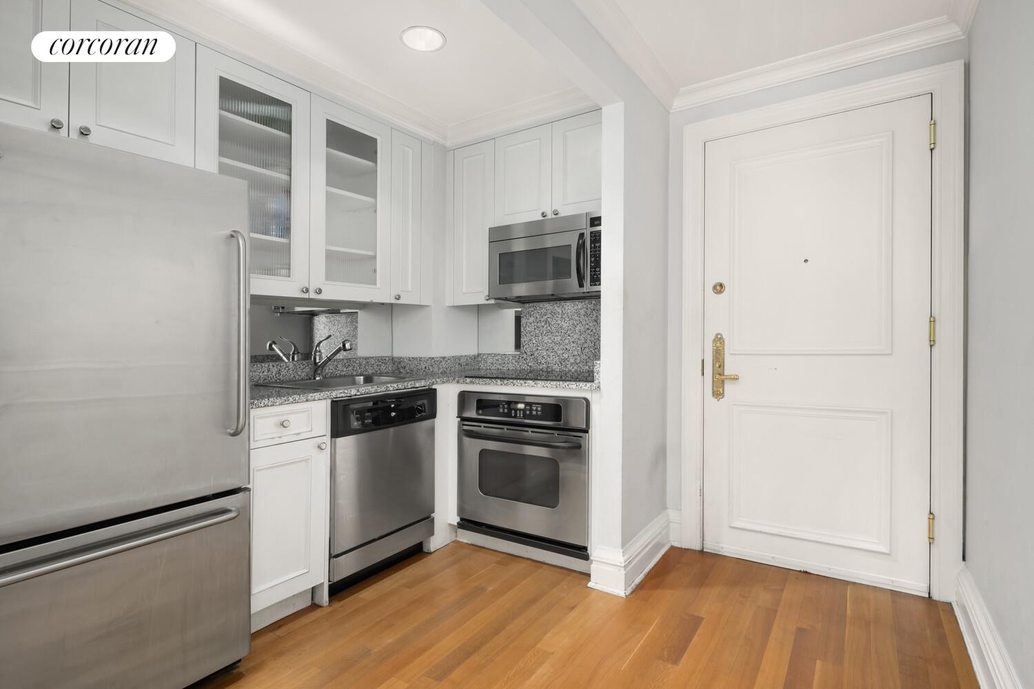 #5 photo, 502 PARK Avenue, Lenox Hill , NY 10022