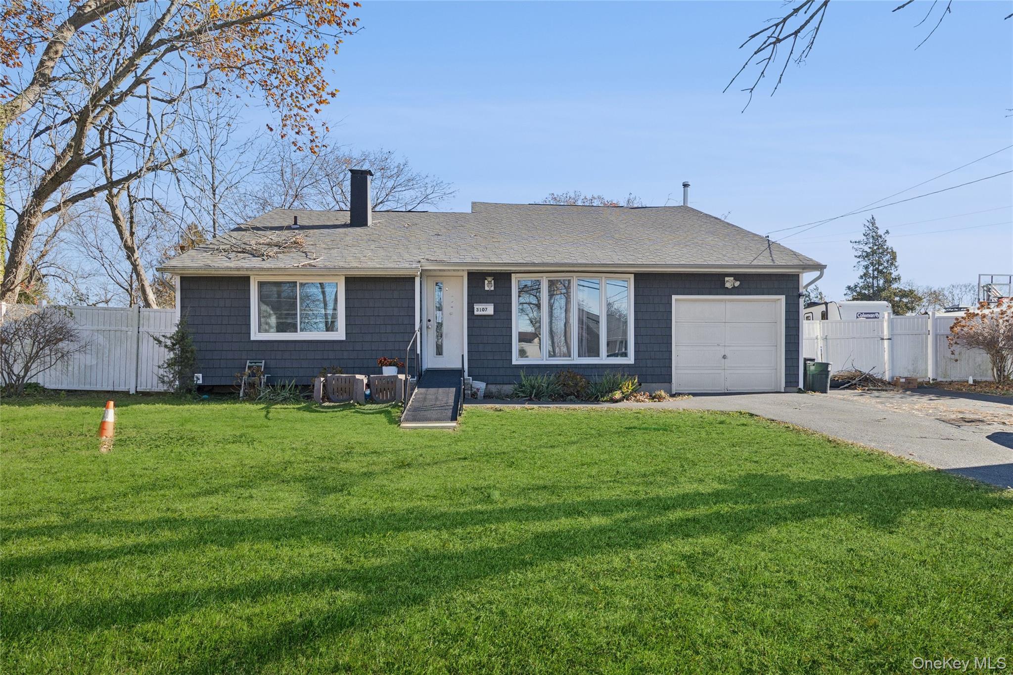 #2 photo, 3107 Chestnut Avenue, Medford , NY 11763