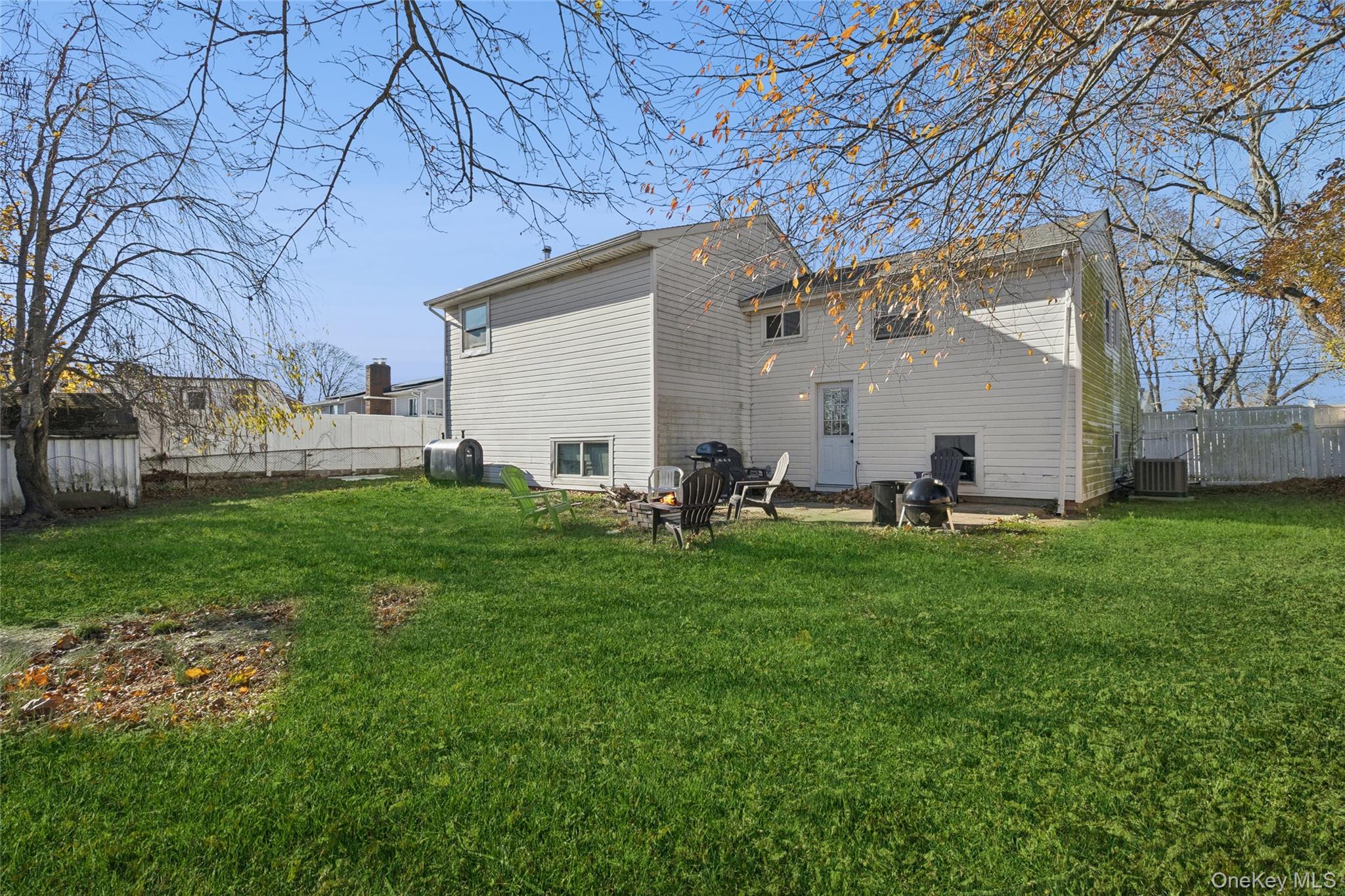 #9 photo, 3107 Chestnut Avenue, Medford , NY 11763