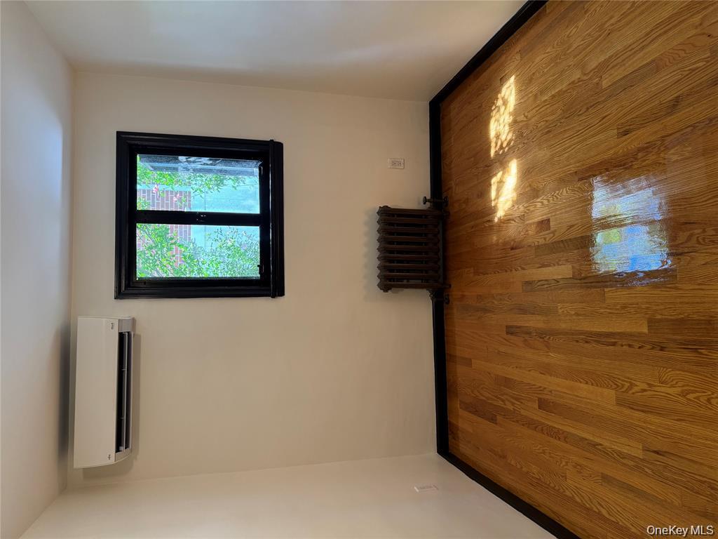 #3 photo, 29-07 159 Street, Flushing , NY 11358