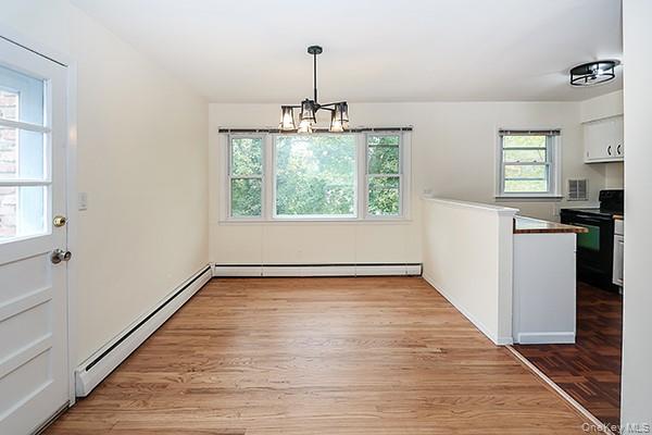 #6 photo, 27 Potter Lane, Halesite , NY 11743