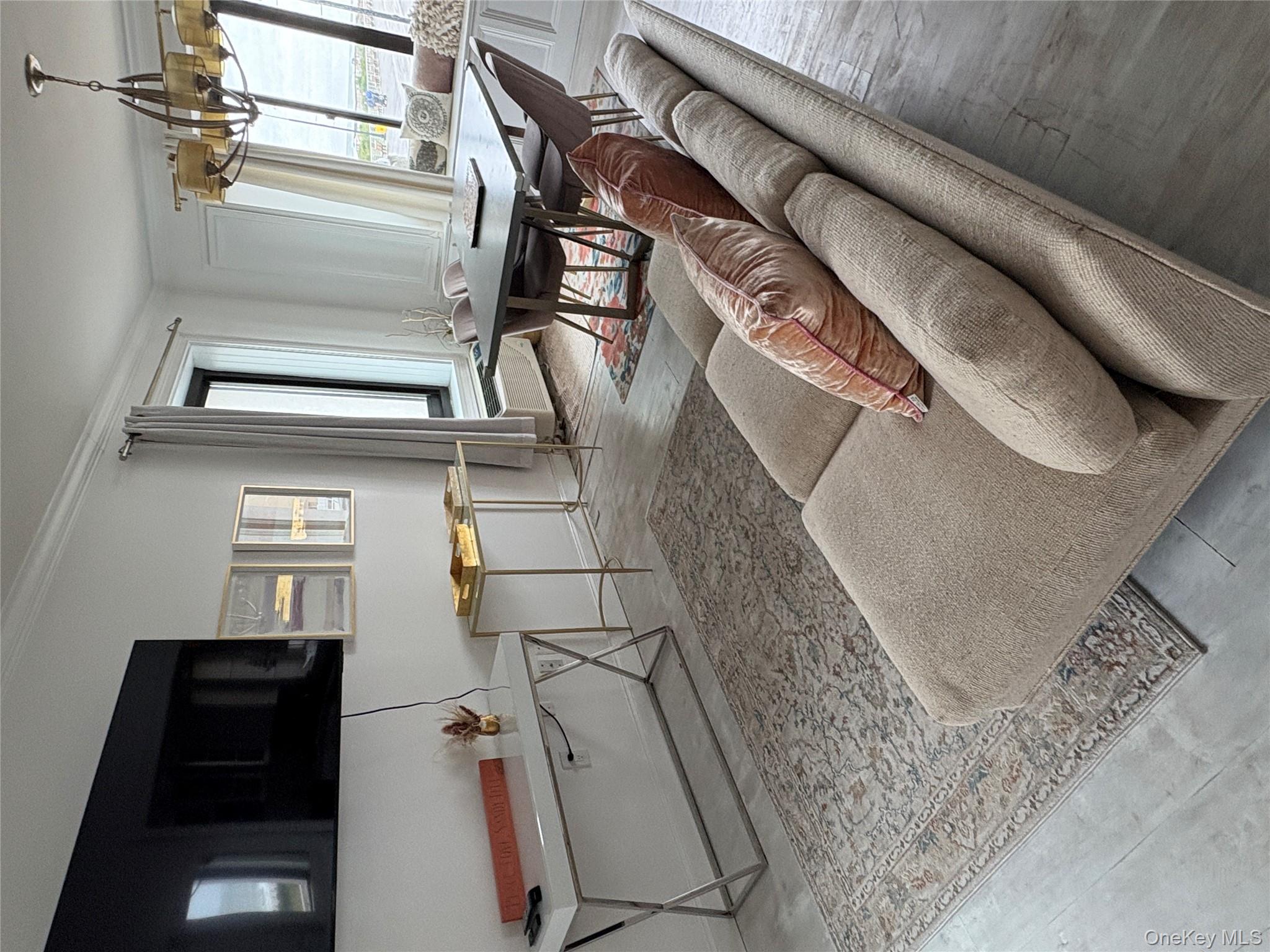 #15 photo, 100 W Broadway, Long Beach , NY 11561