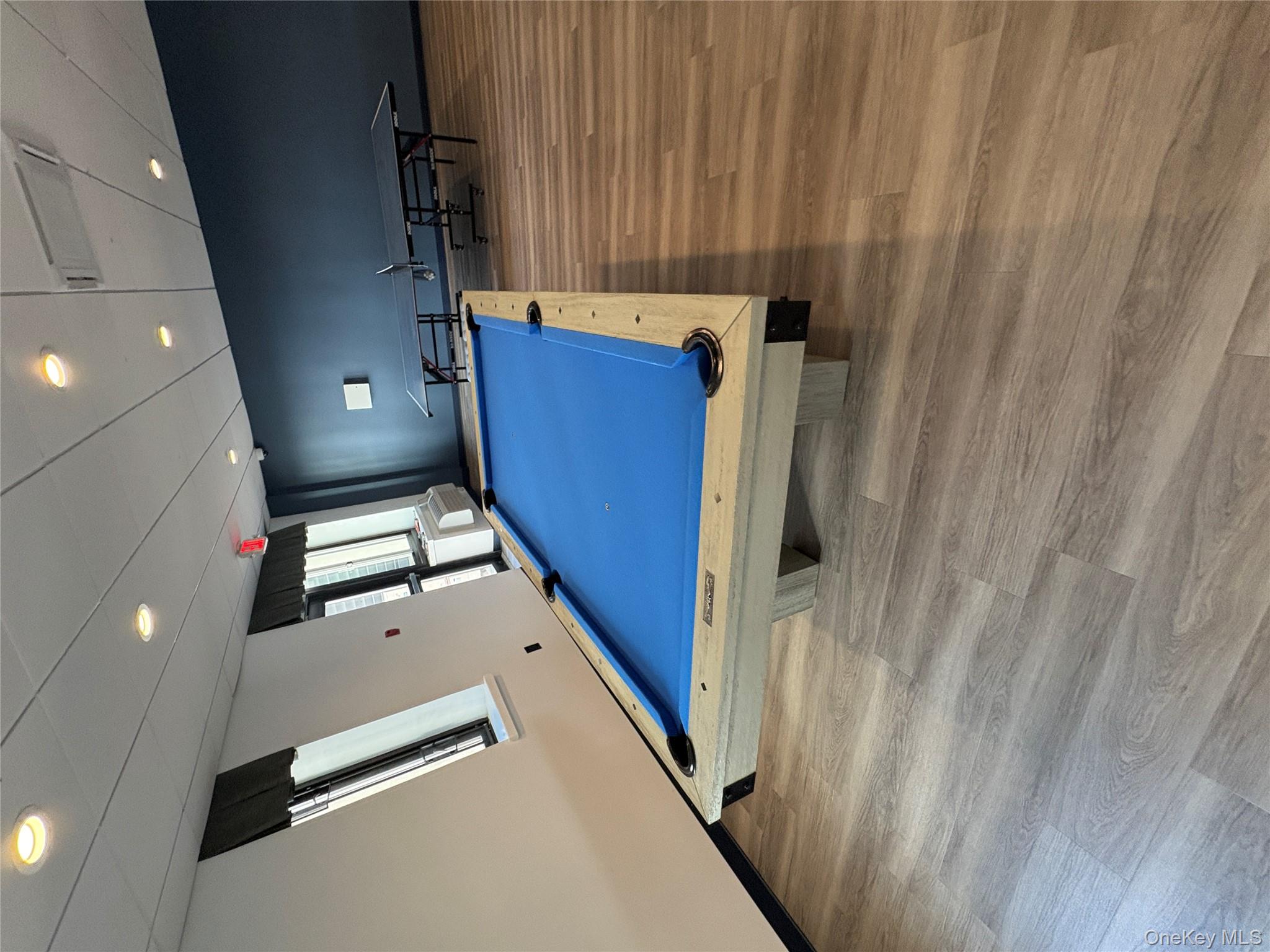 #16 photo, 100 W Broadway, Long Beach , NY 11561