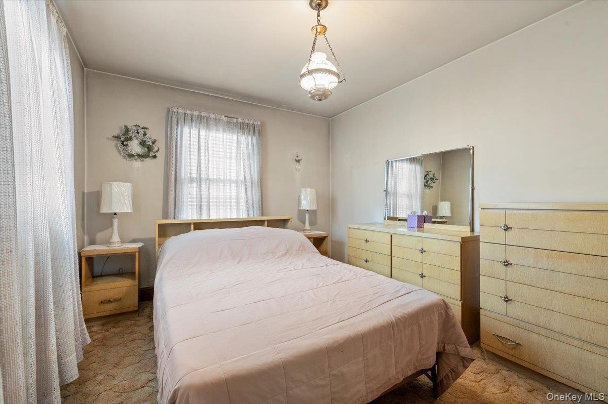 #11 photo, 50 E 9th Street, Huntington Station , NY 11746