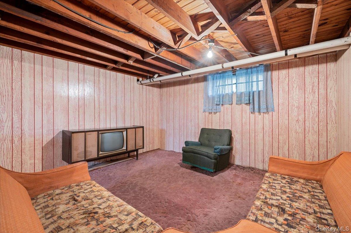 #19 photo, 50 E 9th Street, Huntington Station , NY 11746