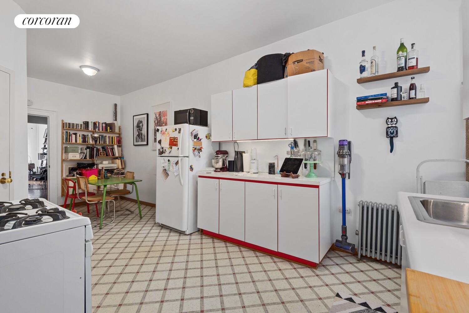 #4 photo, Brooklyn, Greenpoint , NY 11222