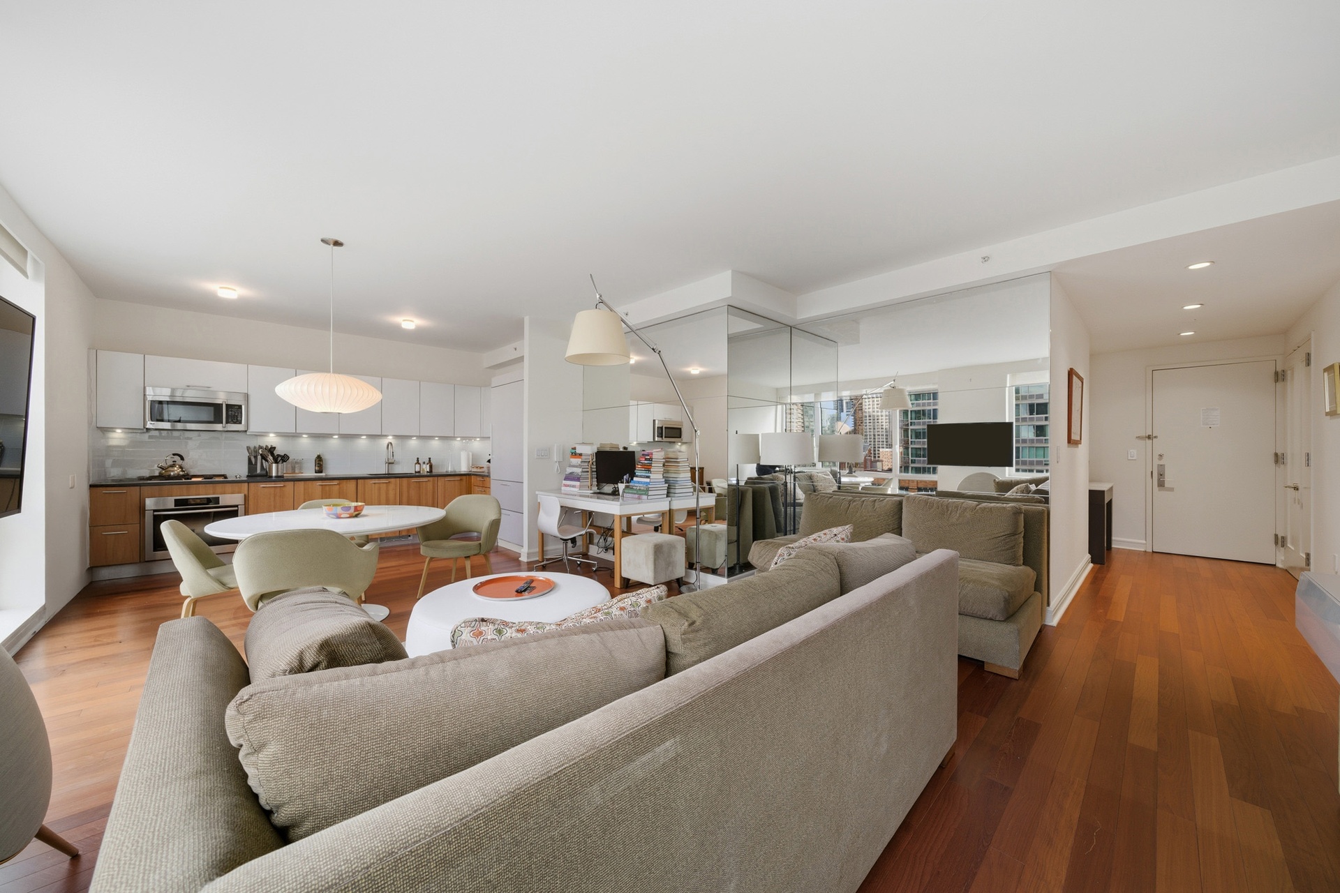 #6 photo, New York City, Lincoln Square , NY 10069