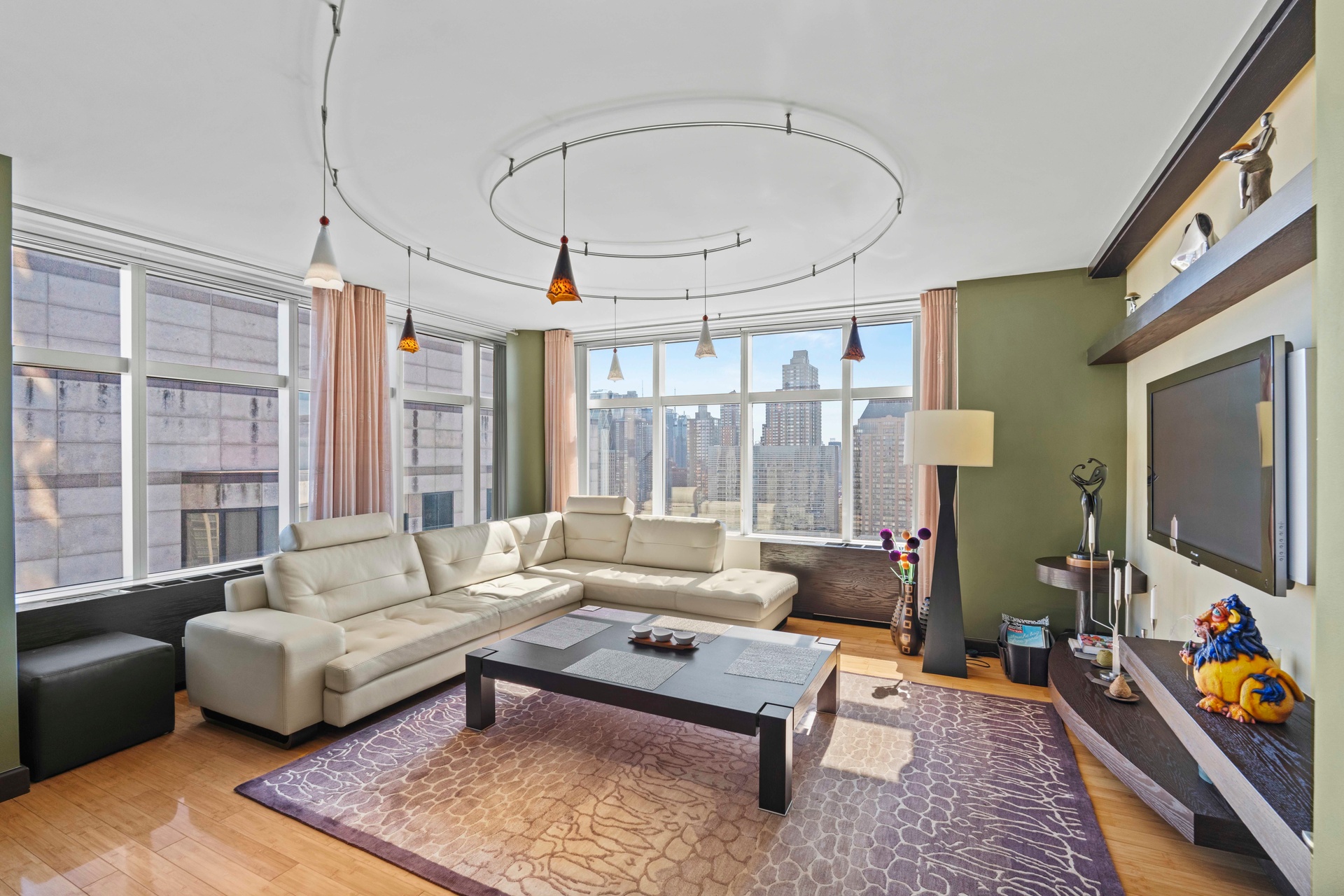 #6 photo, New York City, Lincoln Square , NY 10023