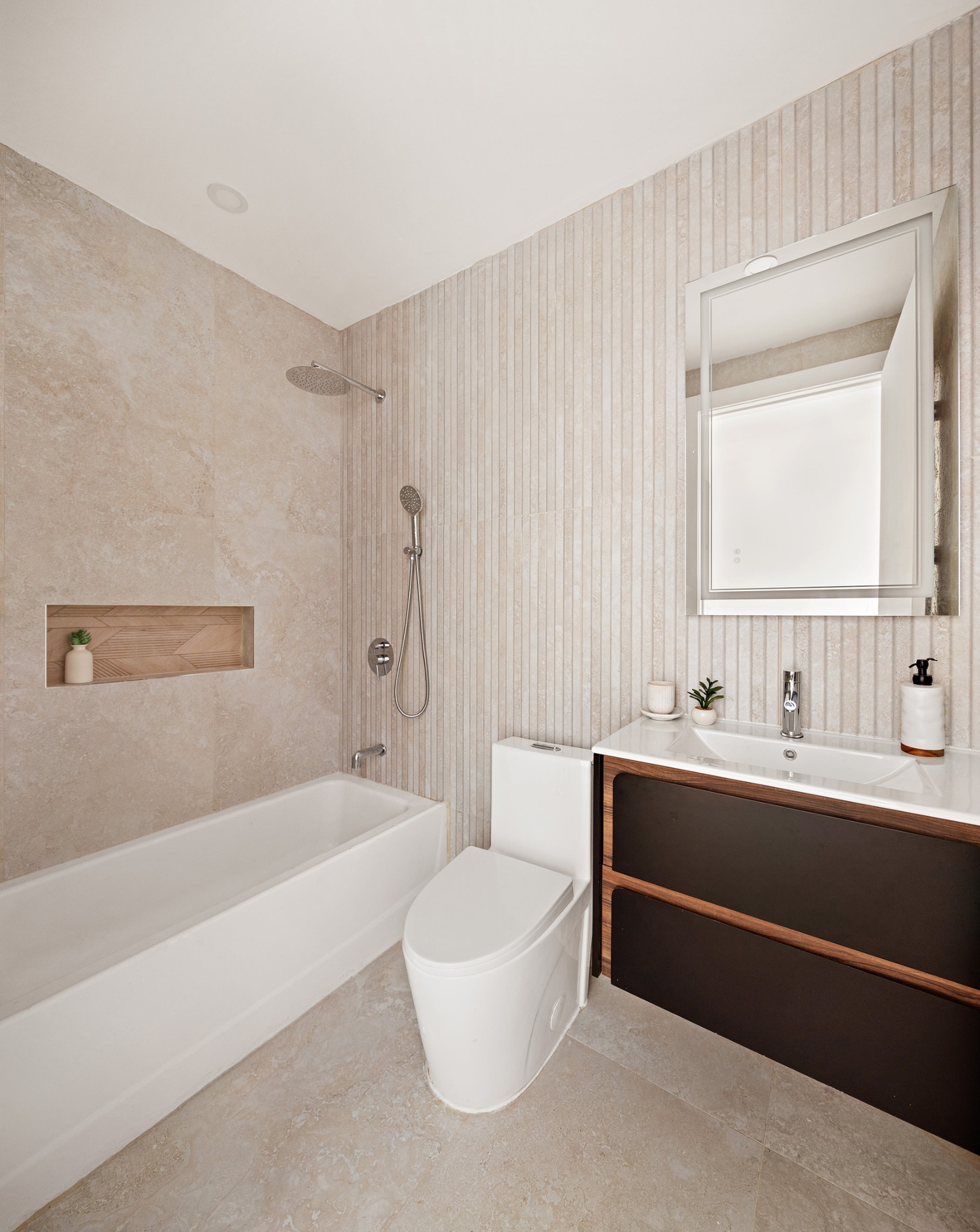 #5 photo, 197 Pulaski Street, Bedford Stuyvesant , NY 11206