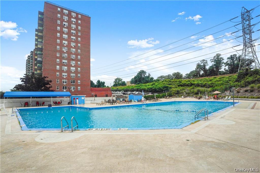 #12 photo, 1841 Central Park Avenue, Yonkers , NY 10710