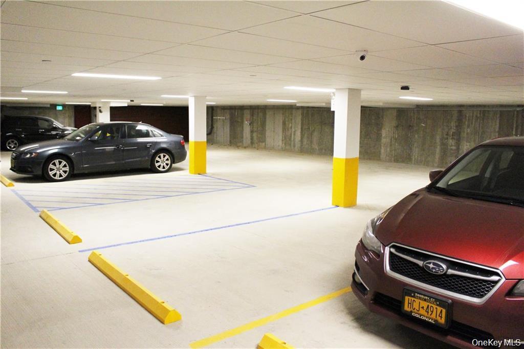 #8 photo, 160 Chatterton Avenue, White Plains , NY 10606