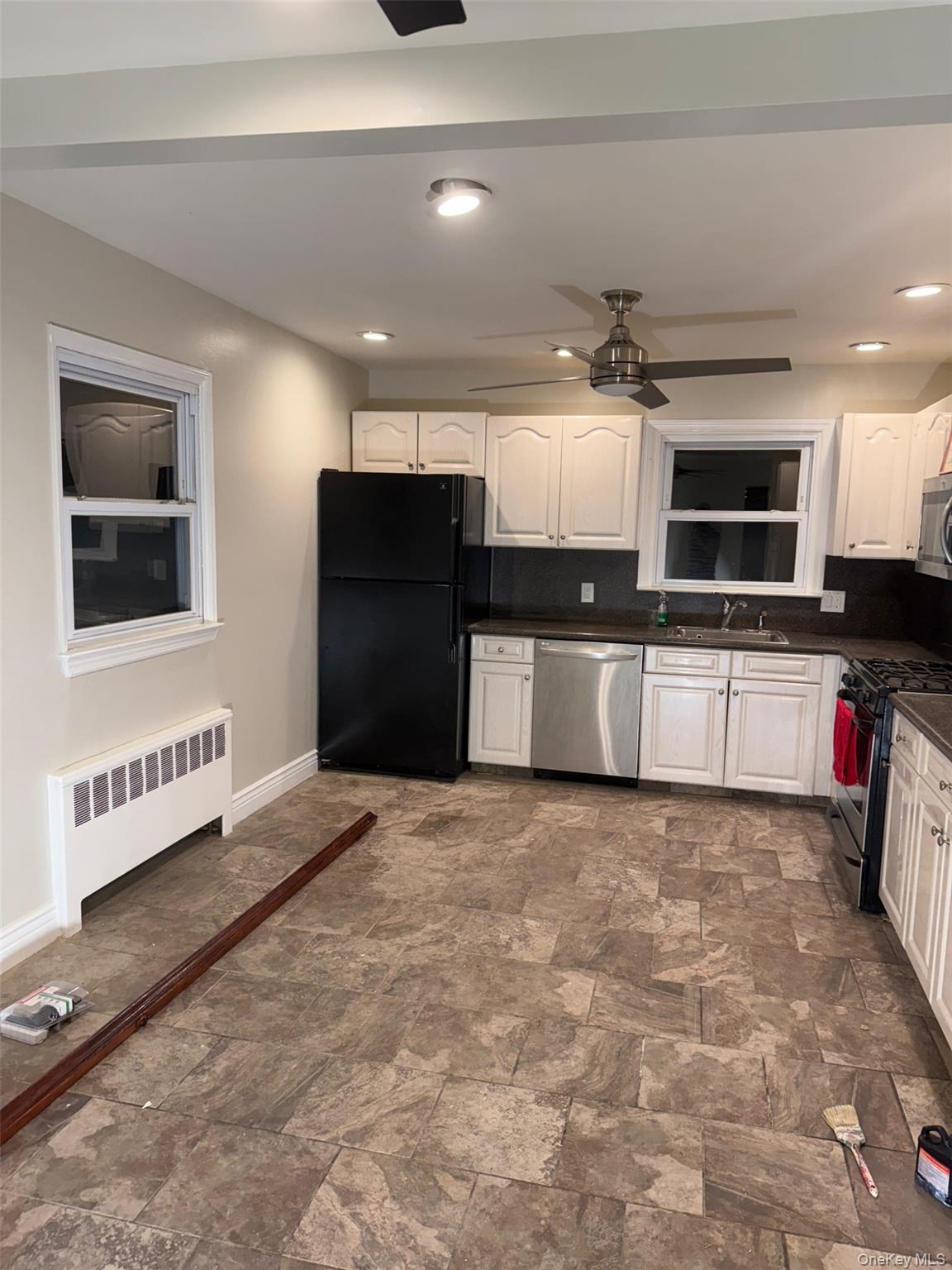 #1 photo, 168 Bennett Avenue, Yonkers , NY 10701