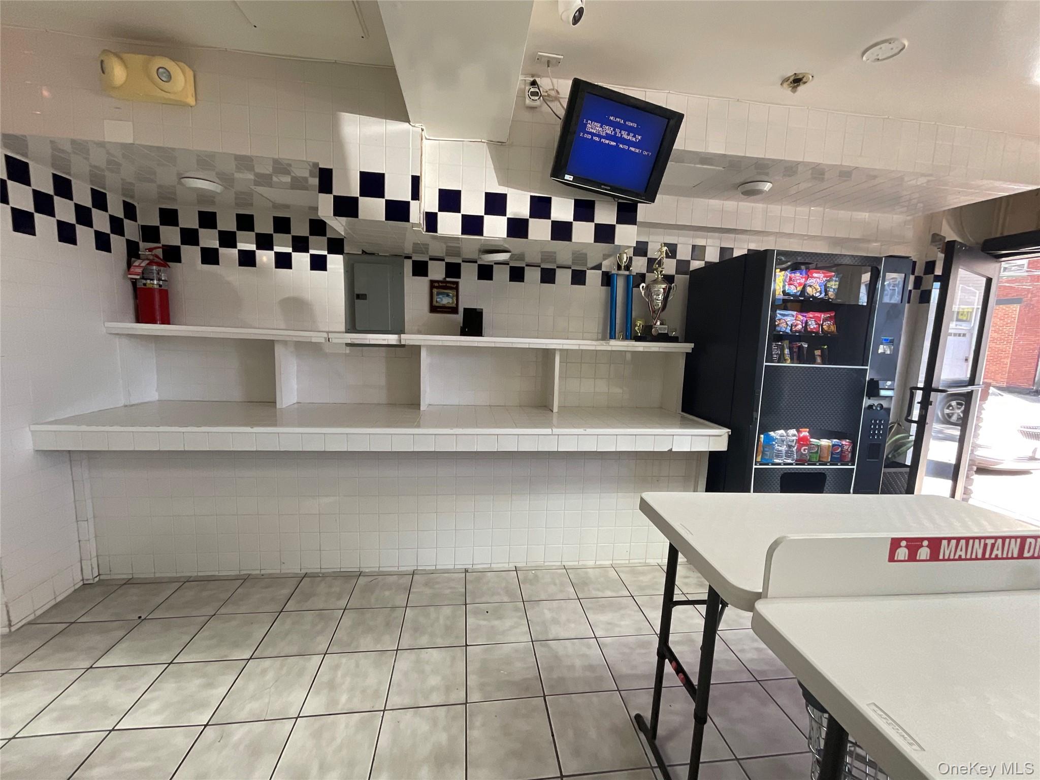 #6 photo, 112 N 5th Avenue, Mount Vernon , NY 10550