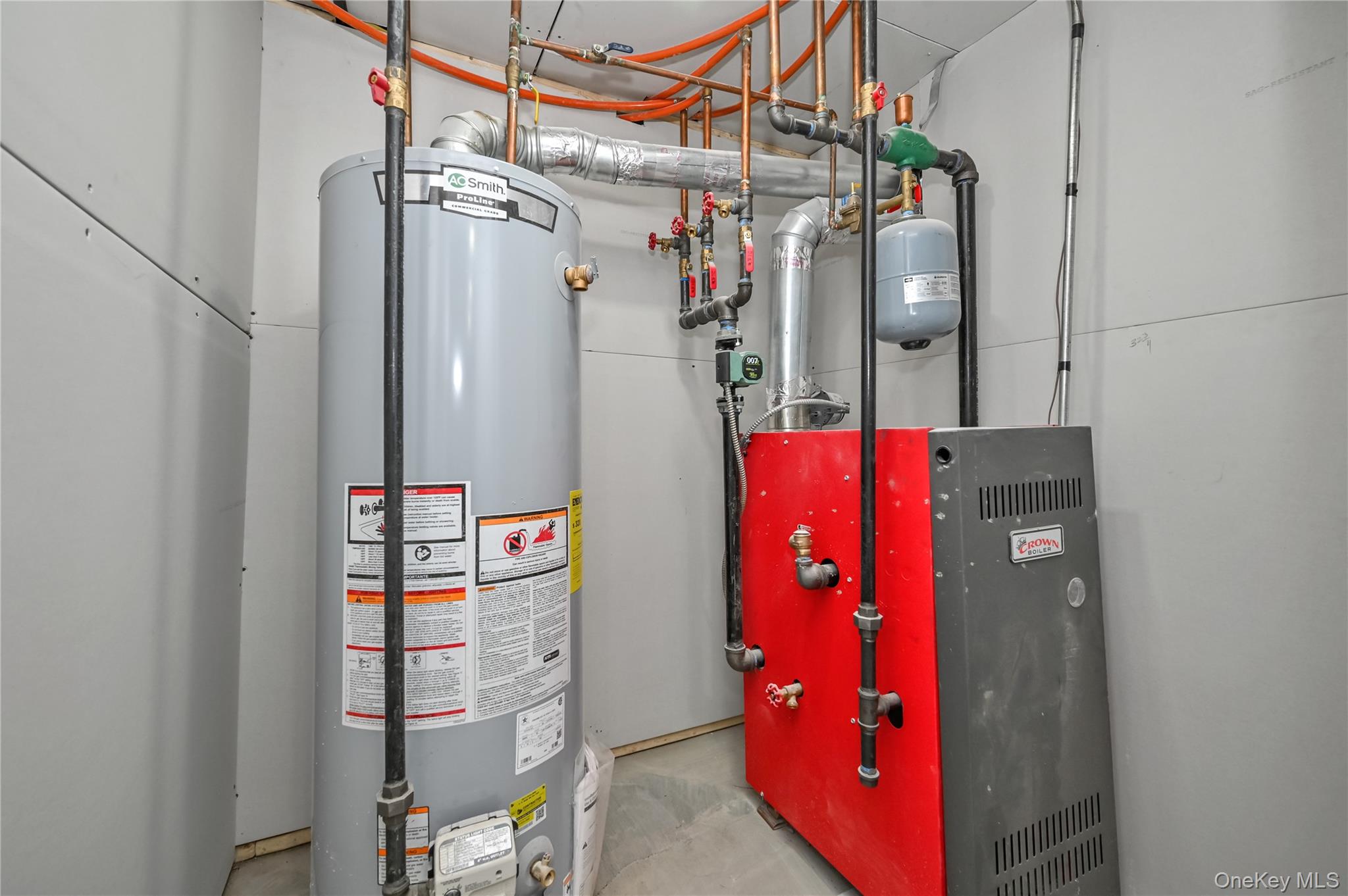 #15 photo, 11044 177th Street, Jamaica , NY 11433