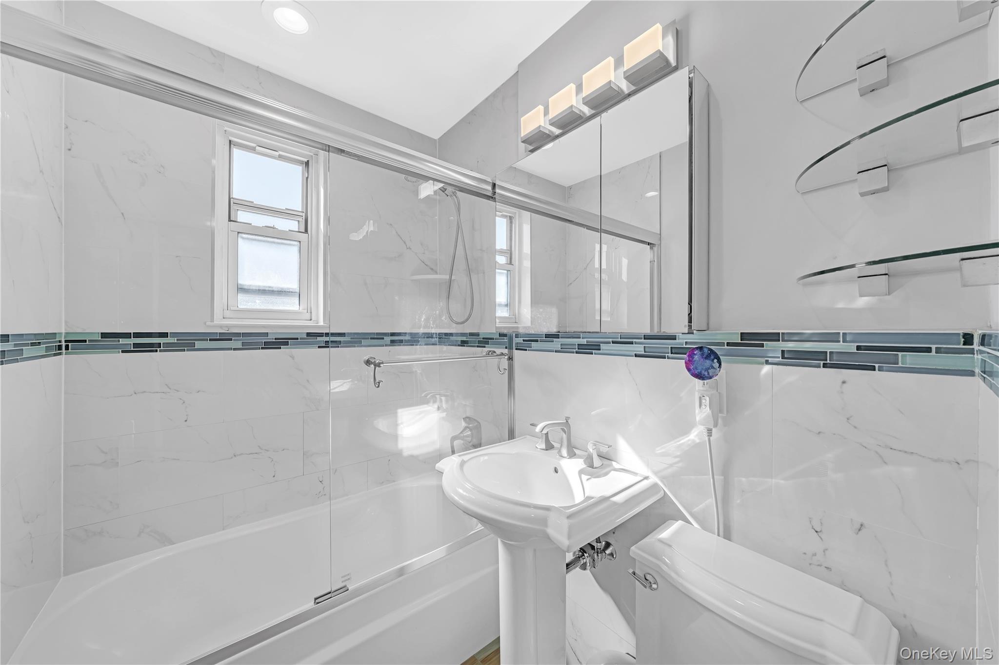 #4 photo, 235-10 131st Ave, Laurelton , NY 11422