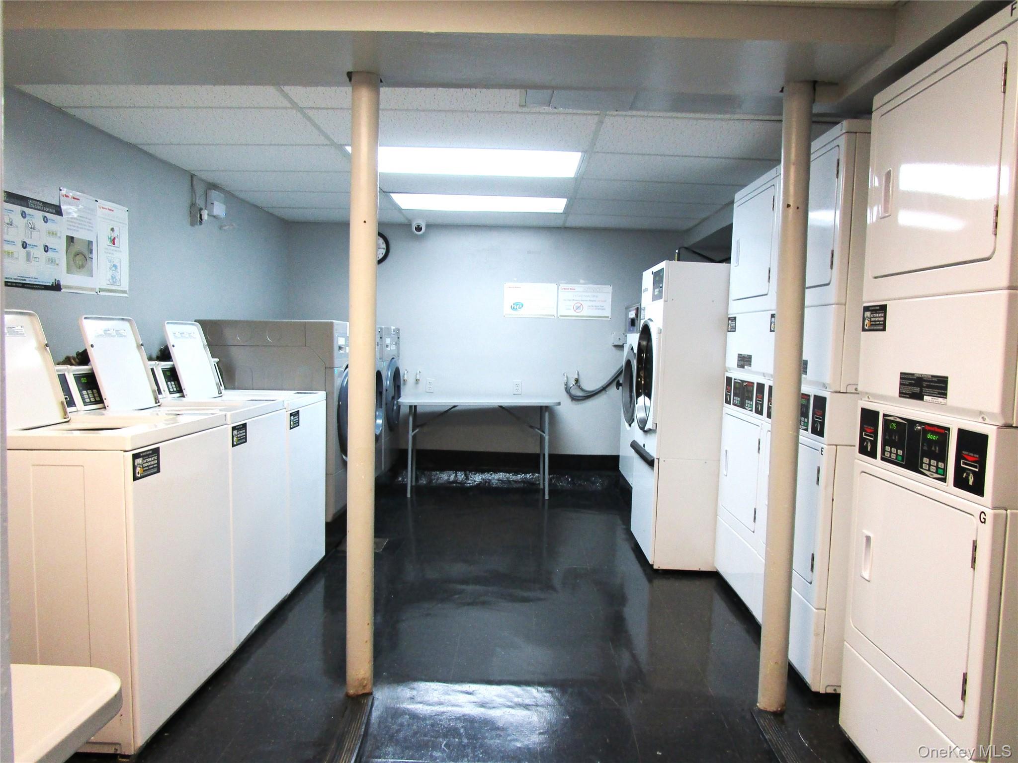 #18 photo, 324 Post Avenue, Westbury , NY 11590